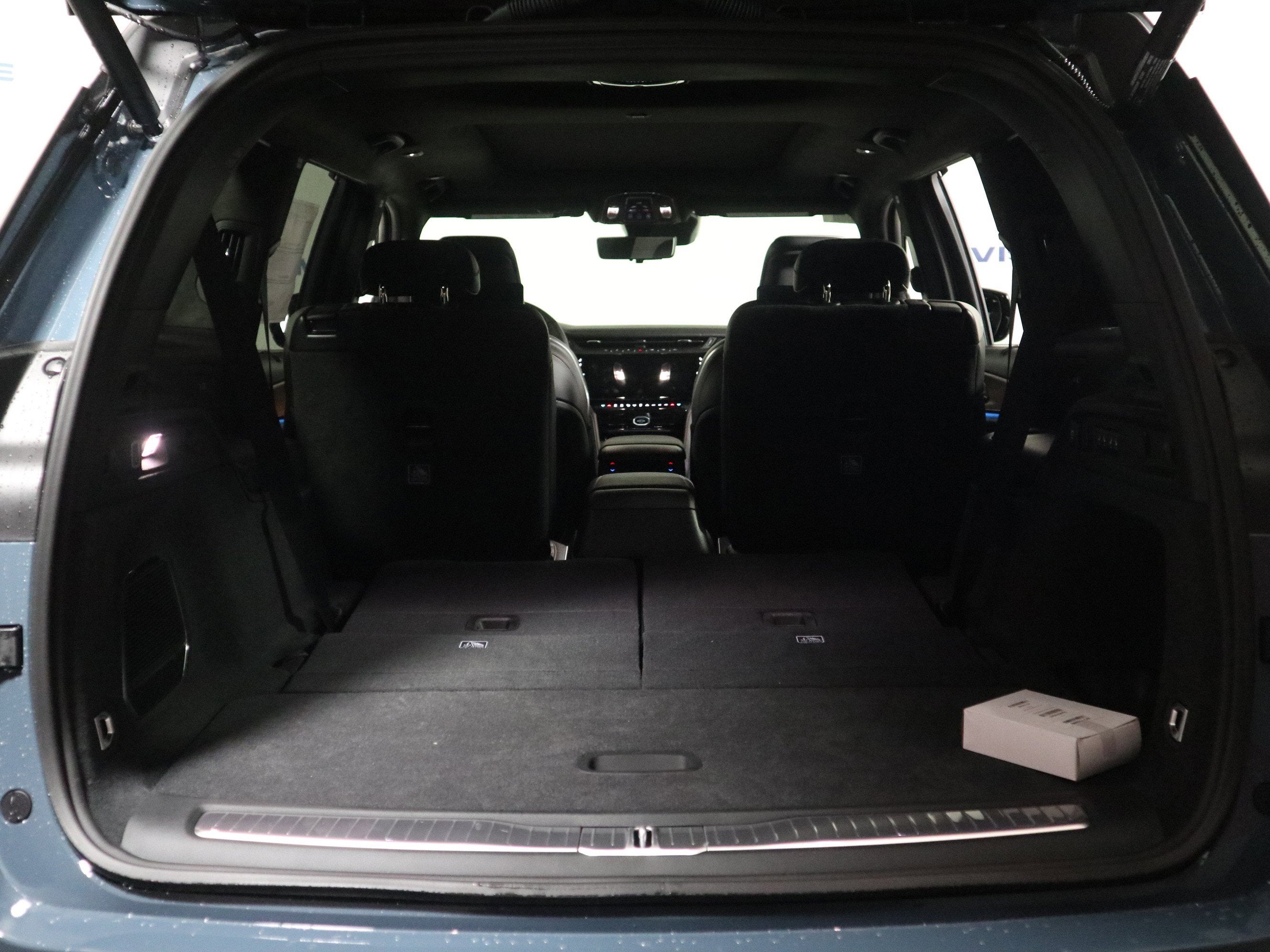 2026 Jeep Grand Cherokee L Summit 4x4