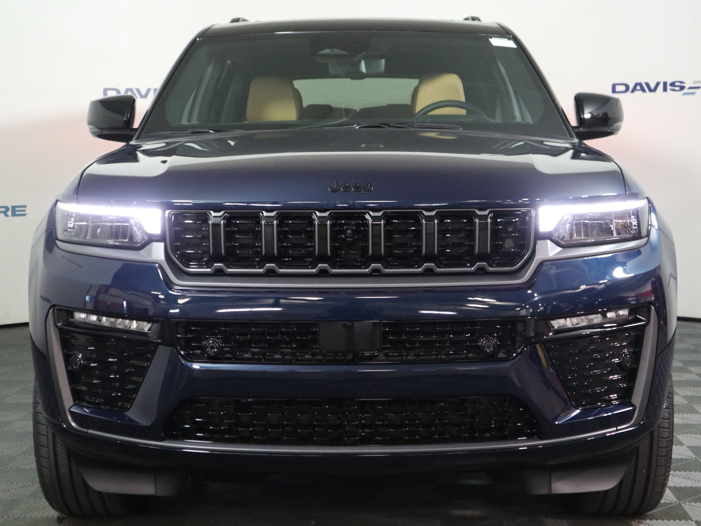 2027 Jeep Grand Cherokee L Summit 4x4
