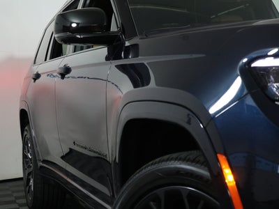 2027 Jeep Grand Cherokee L Summit 4x4