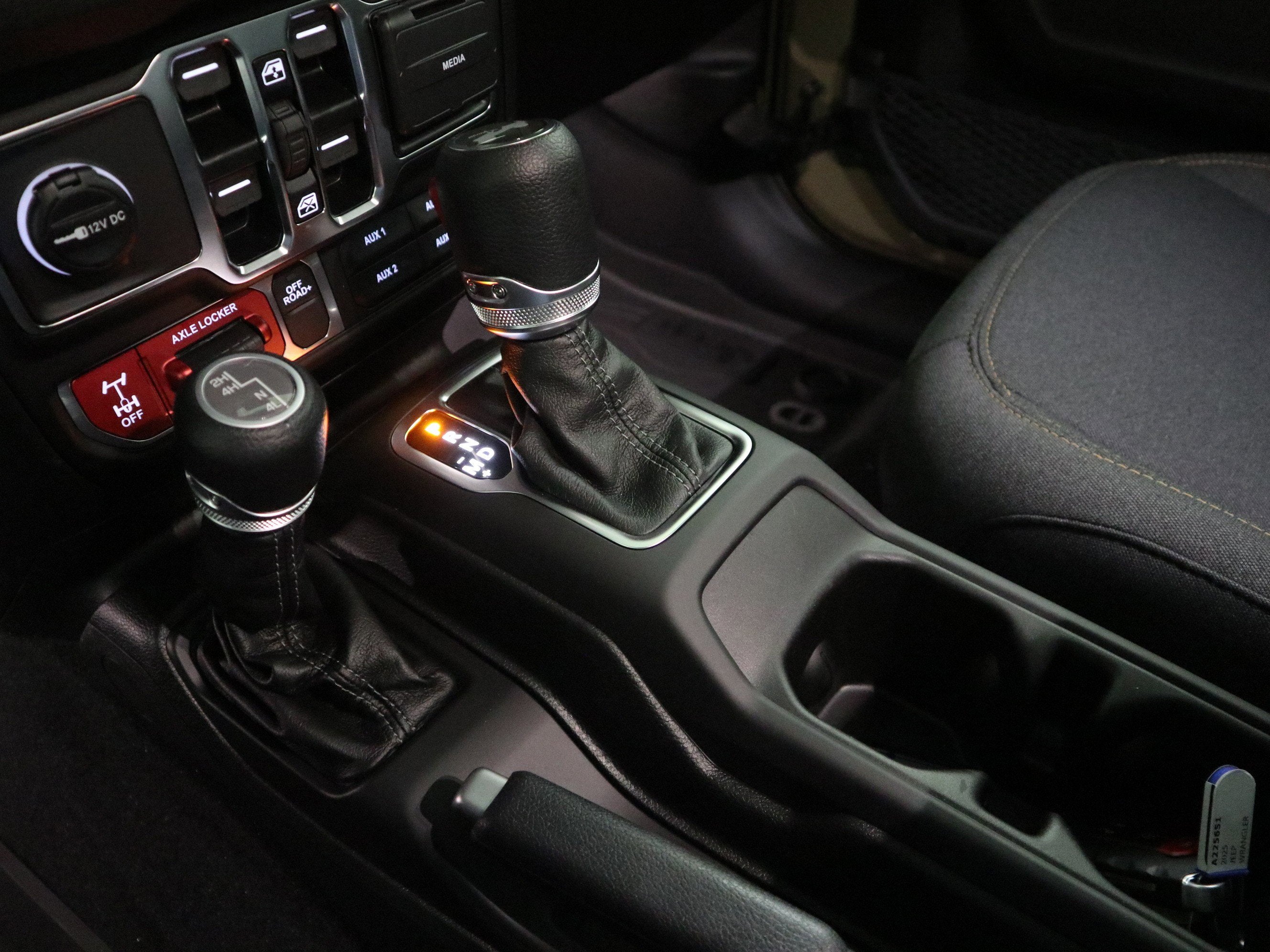 2025 Jeep Wrangler Willys 4x4