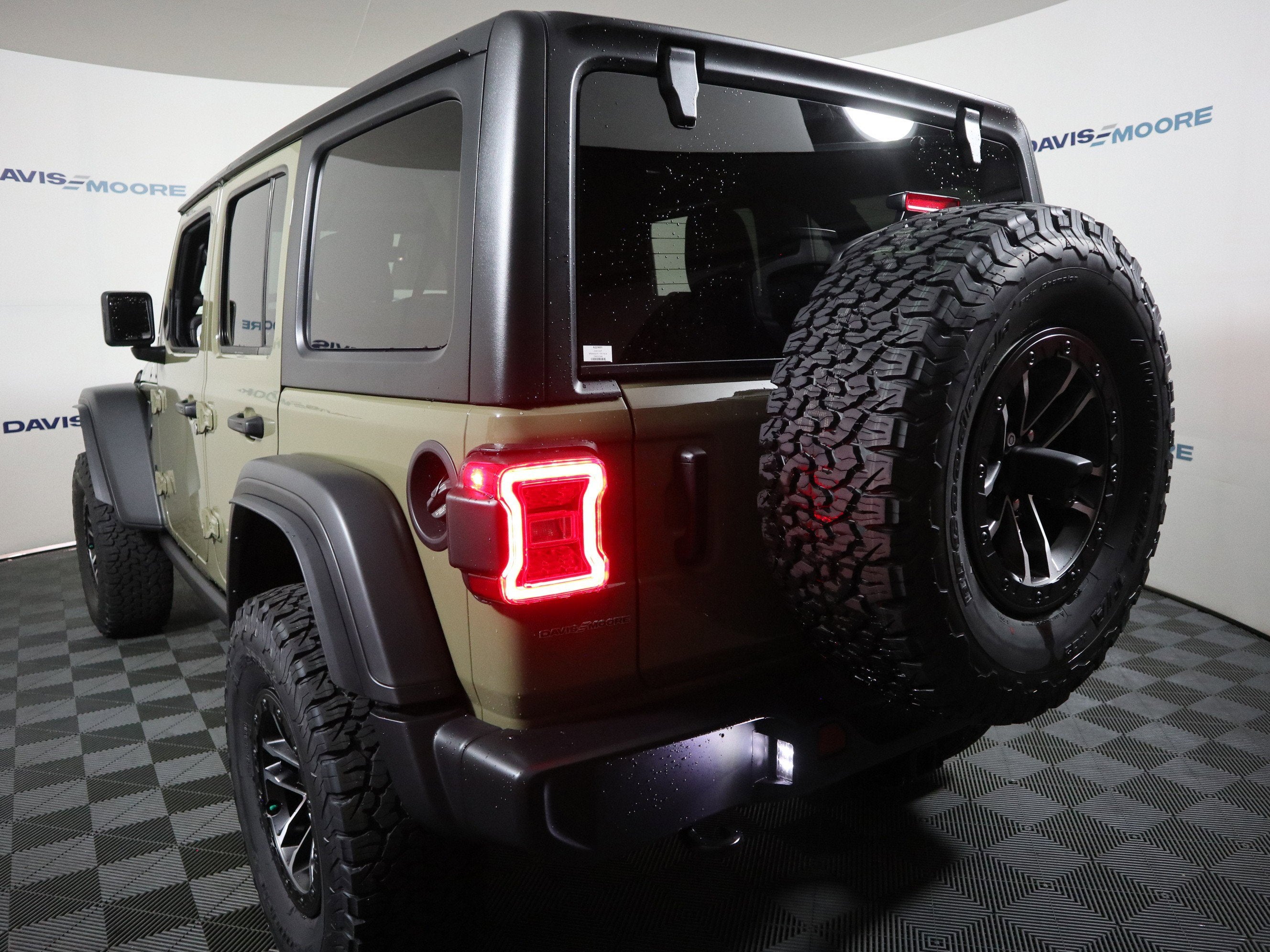 2025 Jeep Wrangler Willys 4x4