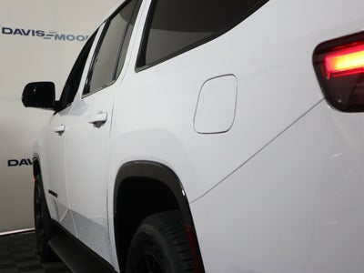 2025 Jeep Wagoneer L Series II Carbide 4x4