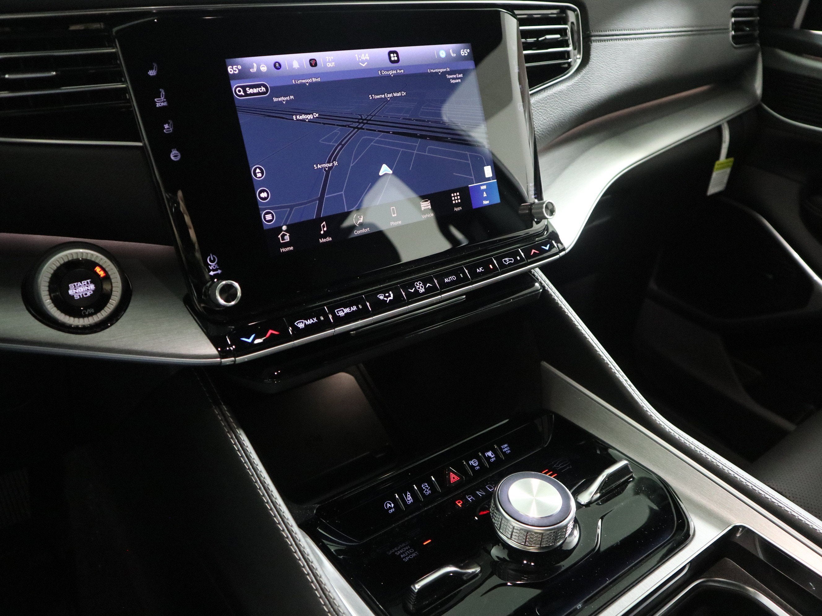 2025 Jeep Wagoneer L Series II Carbide 4x4