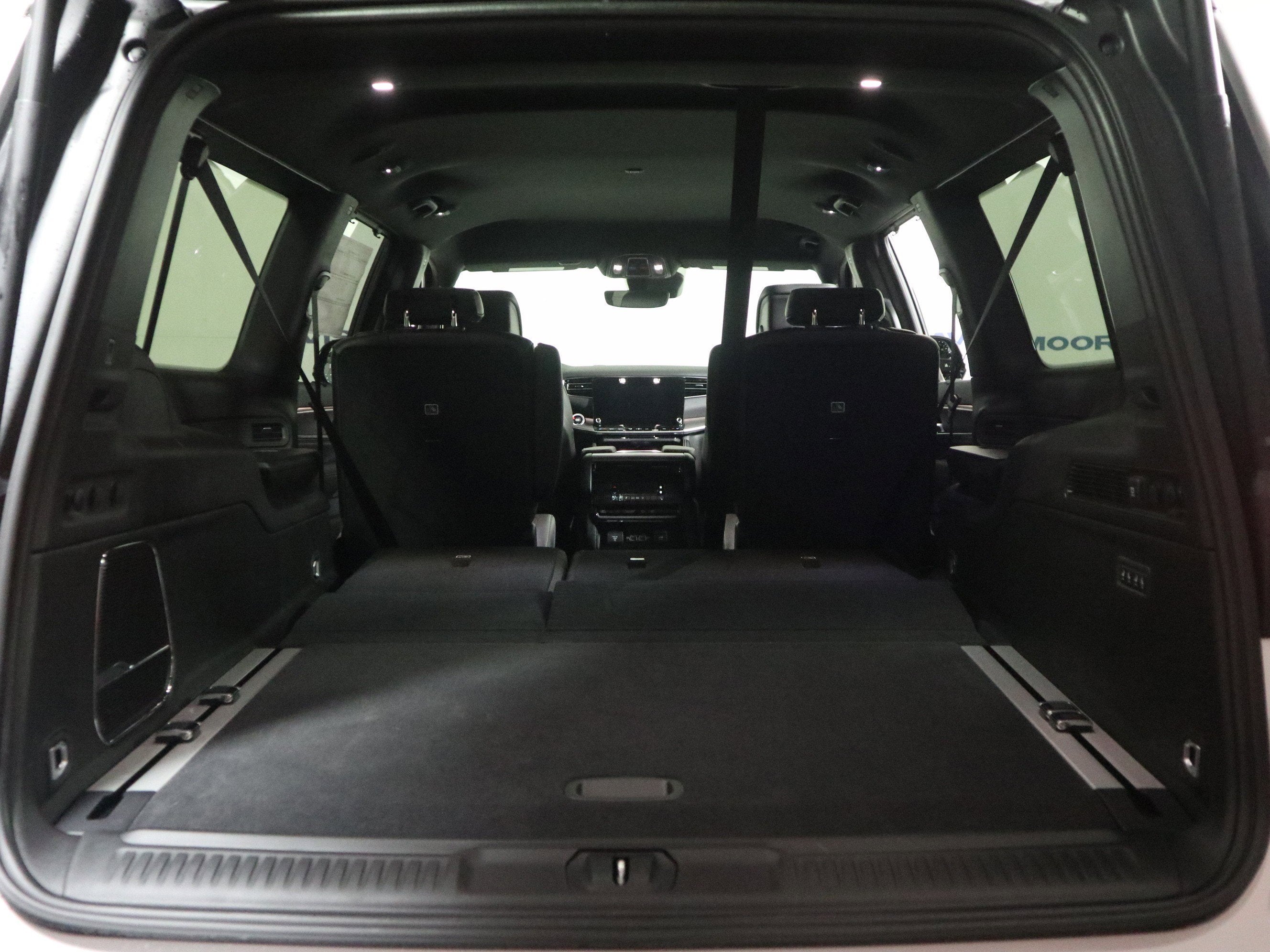 2025 Jeep Wagoneer L Series II Carbide 4x4