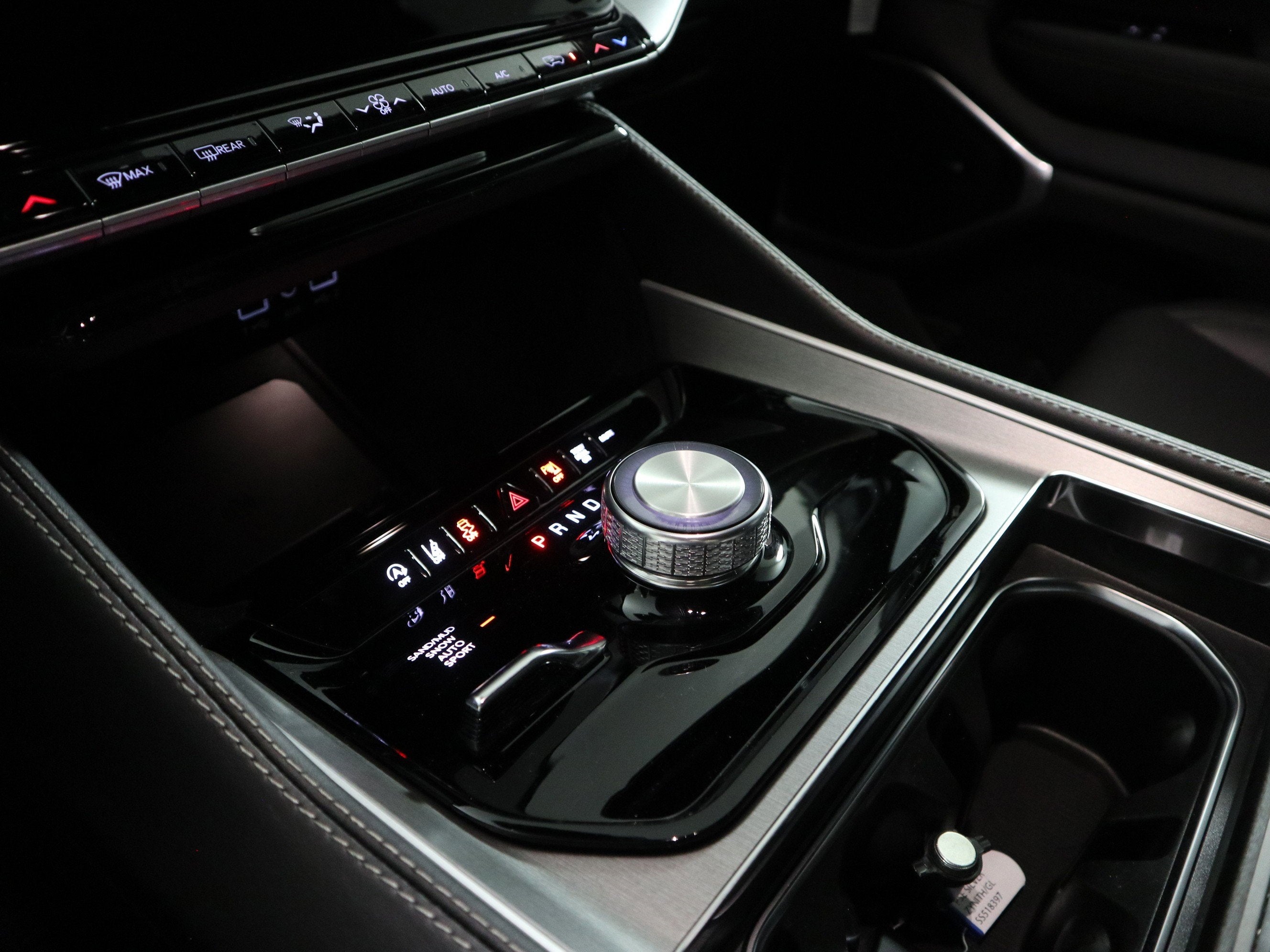 2025 Jeep Wagoneer L Series II Carbide 4x4