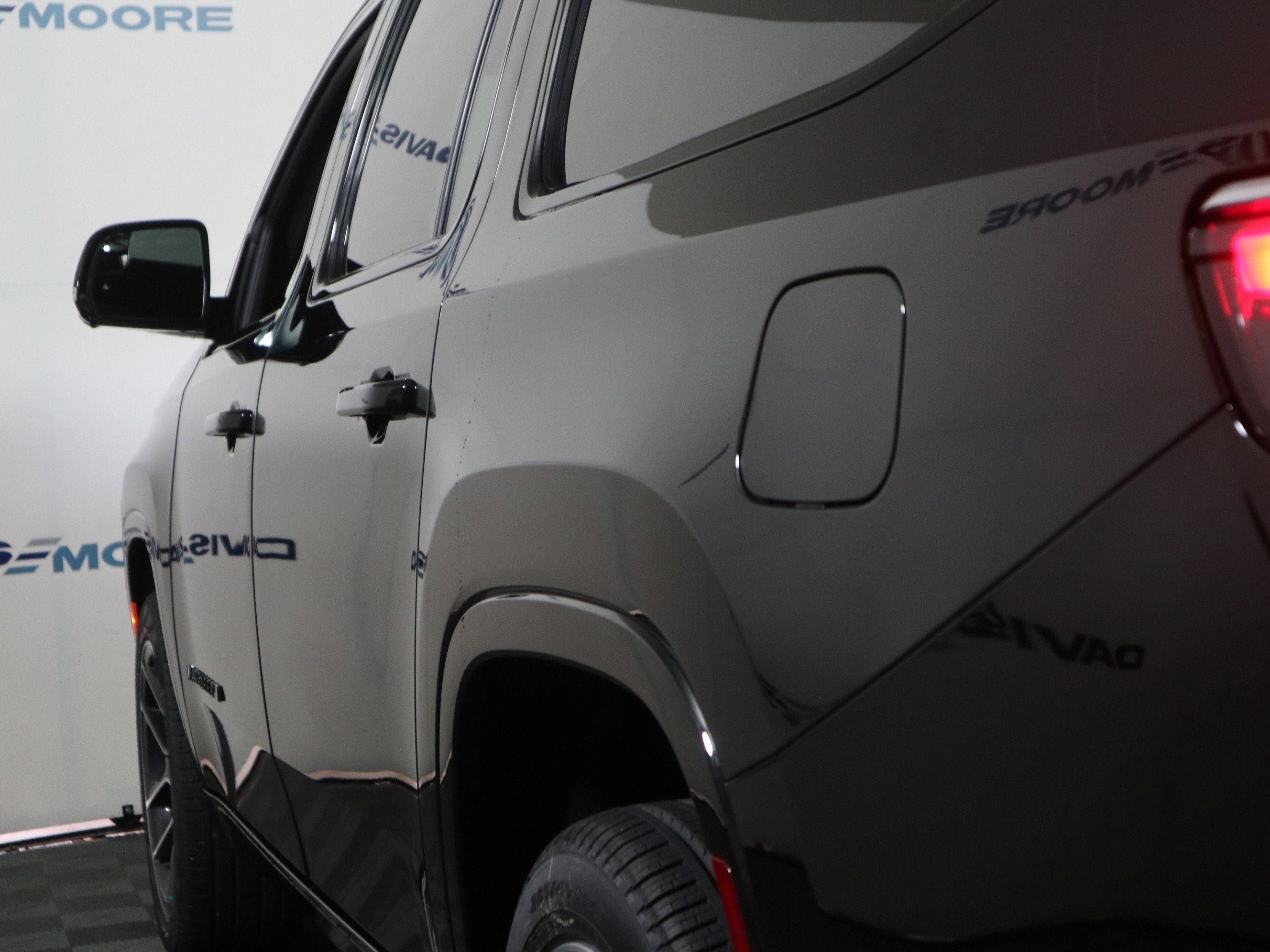 2025 Jeep Wagoneer L Series III Super 4x4