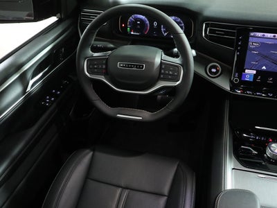 2025 Jeep Wagoneer L Series III Super 4x4