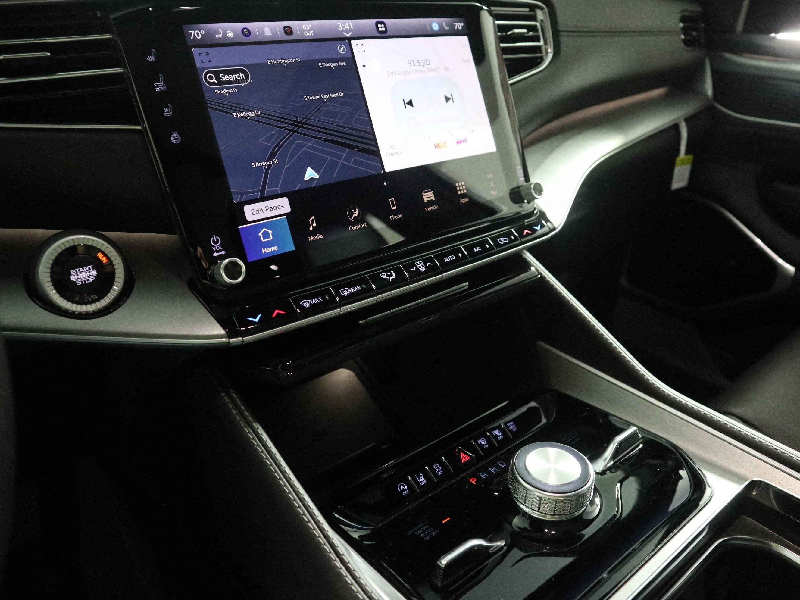 2025 Jeep Wagoneer L Series III Super 4x4