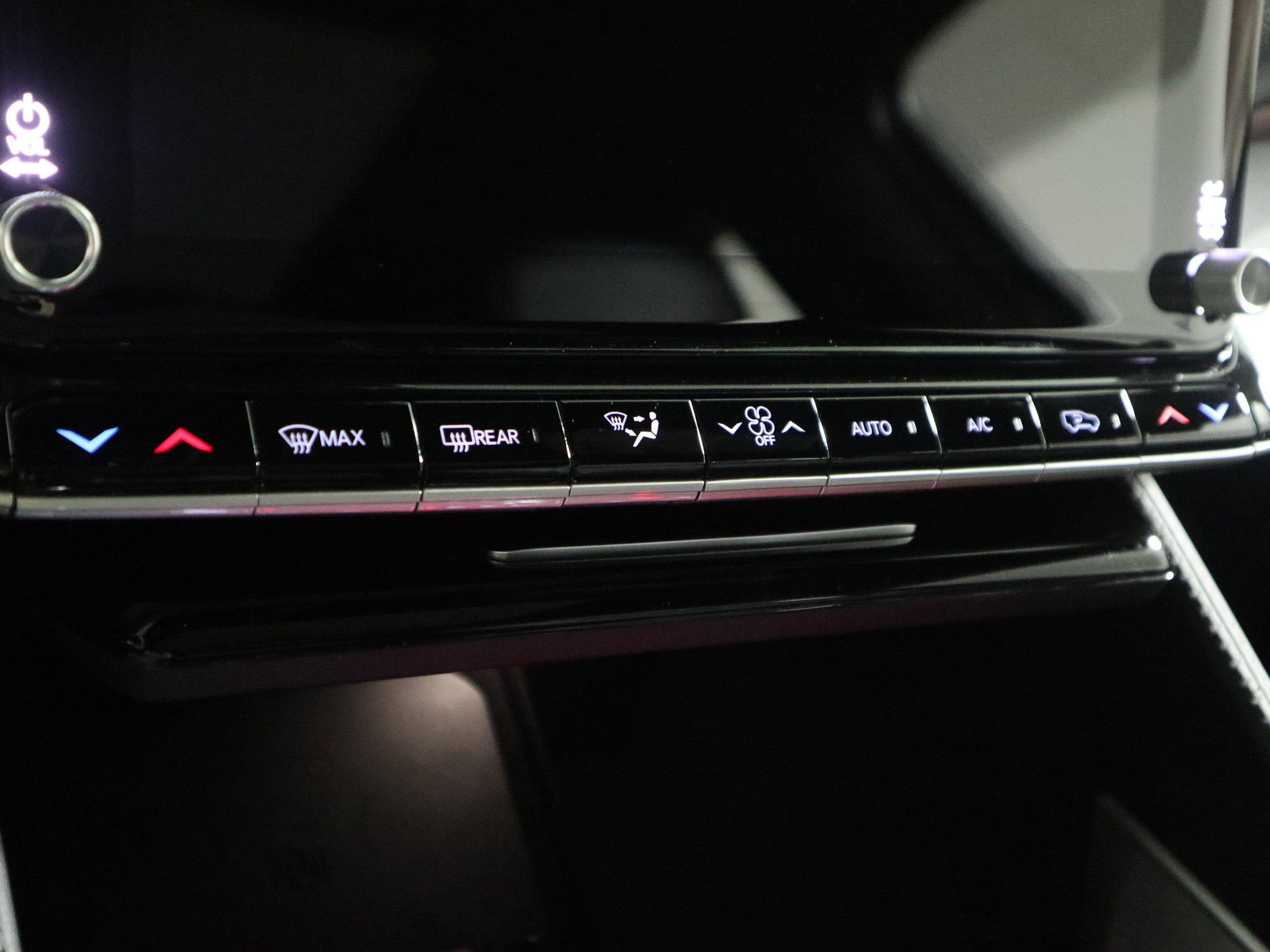 2025 Jeep Wagoneer L Series III Super 4x4