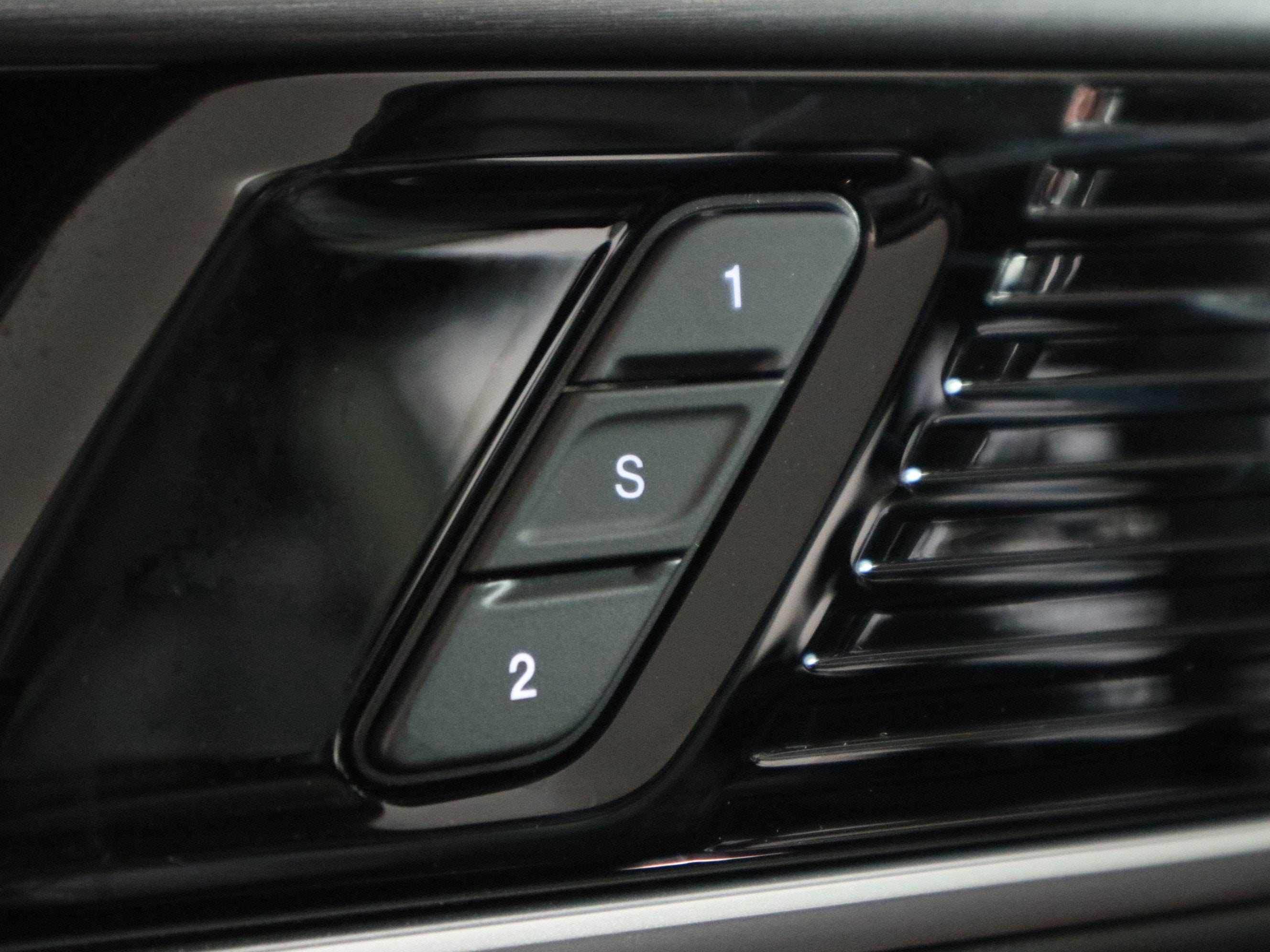 2025 Jeep Wagoneer L Series III Super 4x4