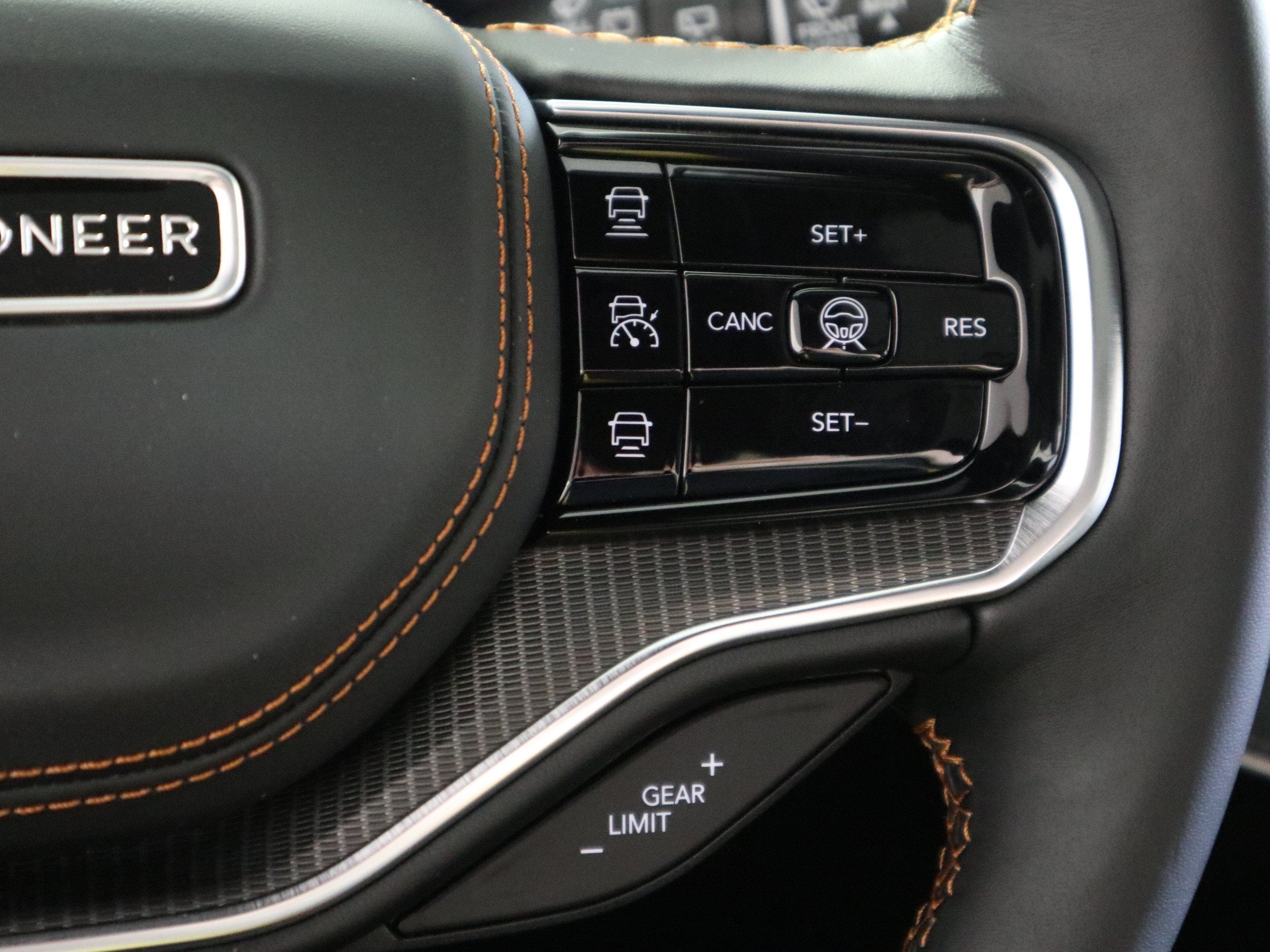 2026 Jeep Grand Wagoneer L Summit Reserve 4X4
