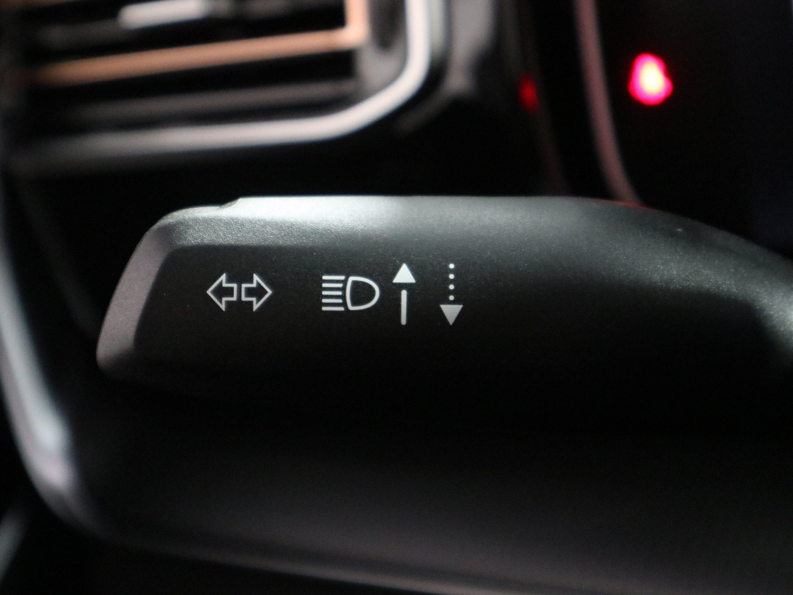 2026 Jeep Grand Wagoneer L Summit Reserve 4X4