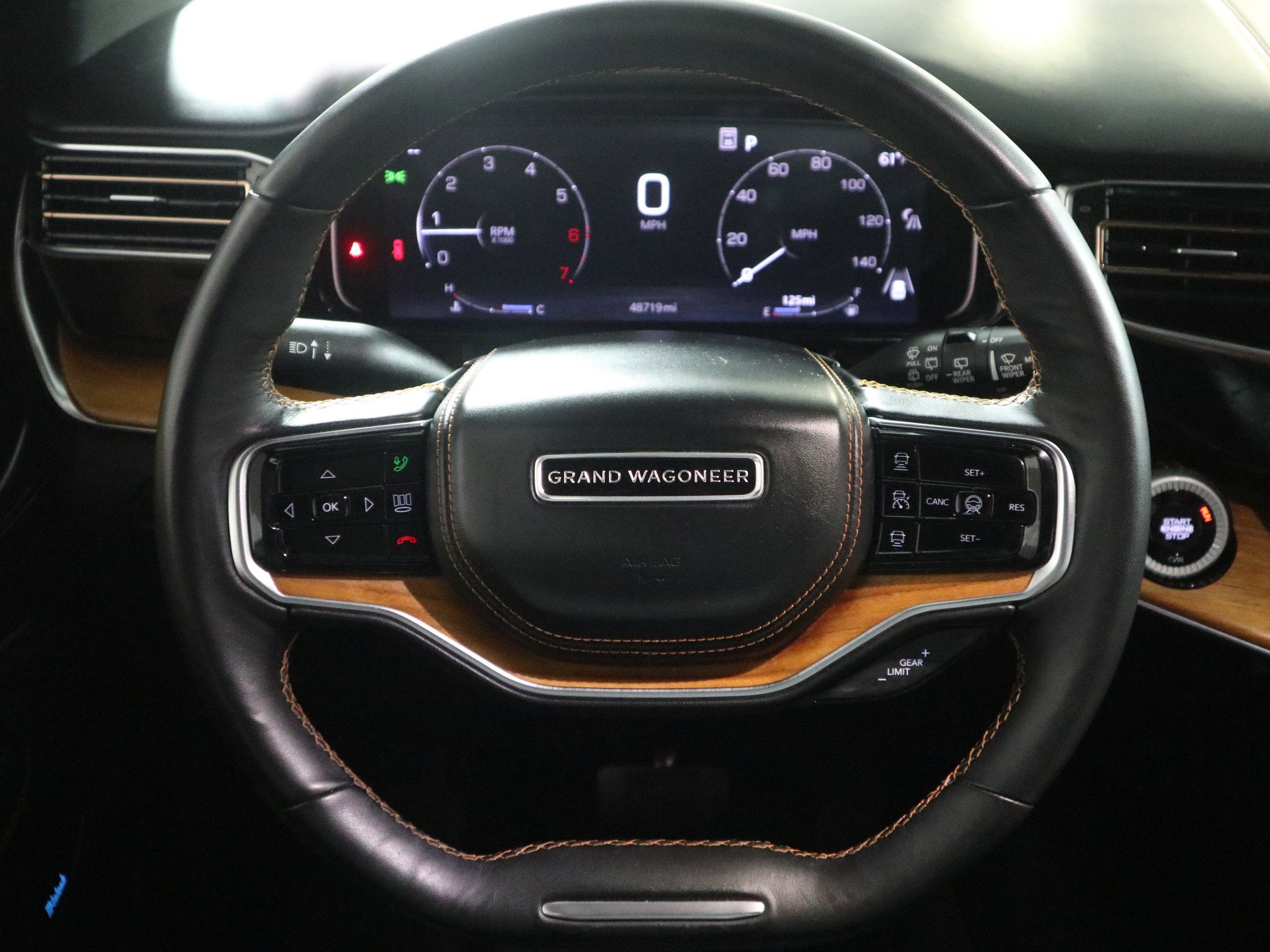 2024 Jeep Grand Wagoneer L Series III 4x4