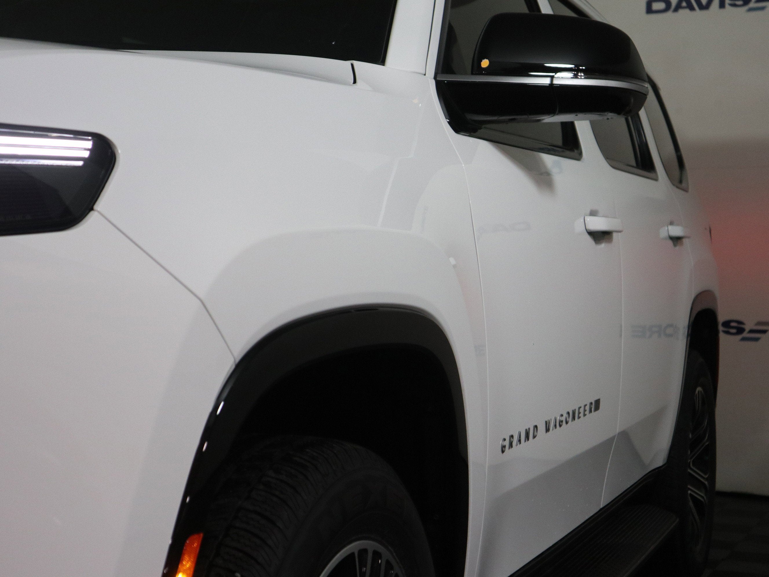 2026 Jeep Grand Wagoneer Base