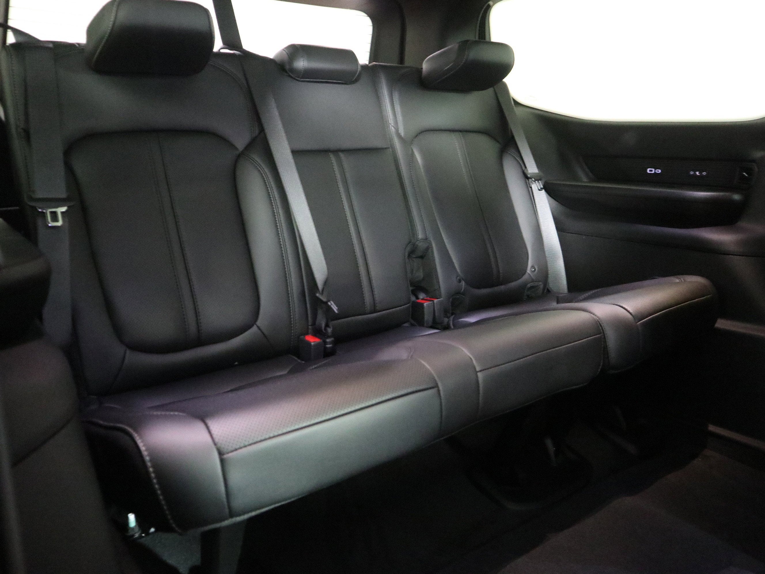 2026 Jeep Grand Wagoneer Base