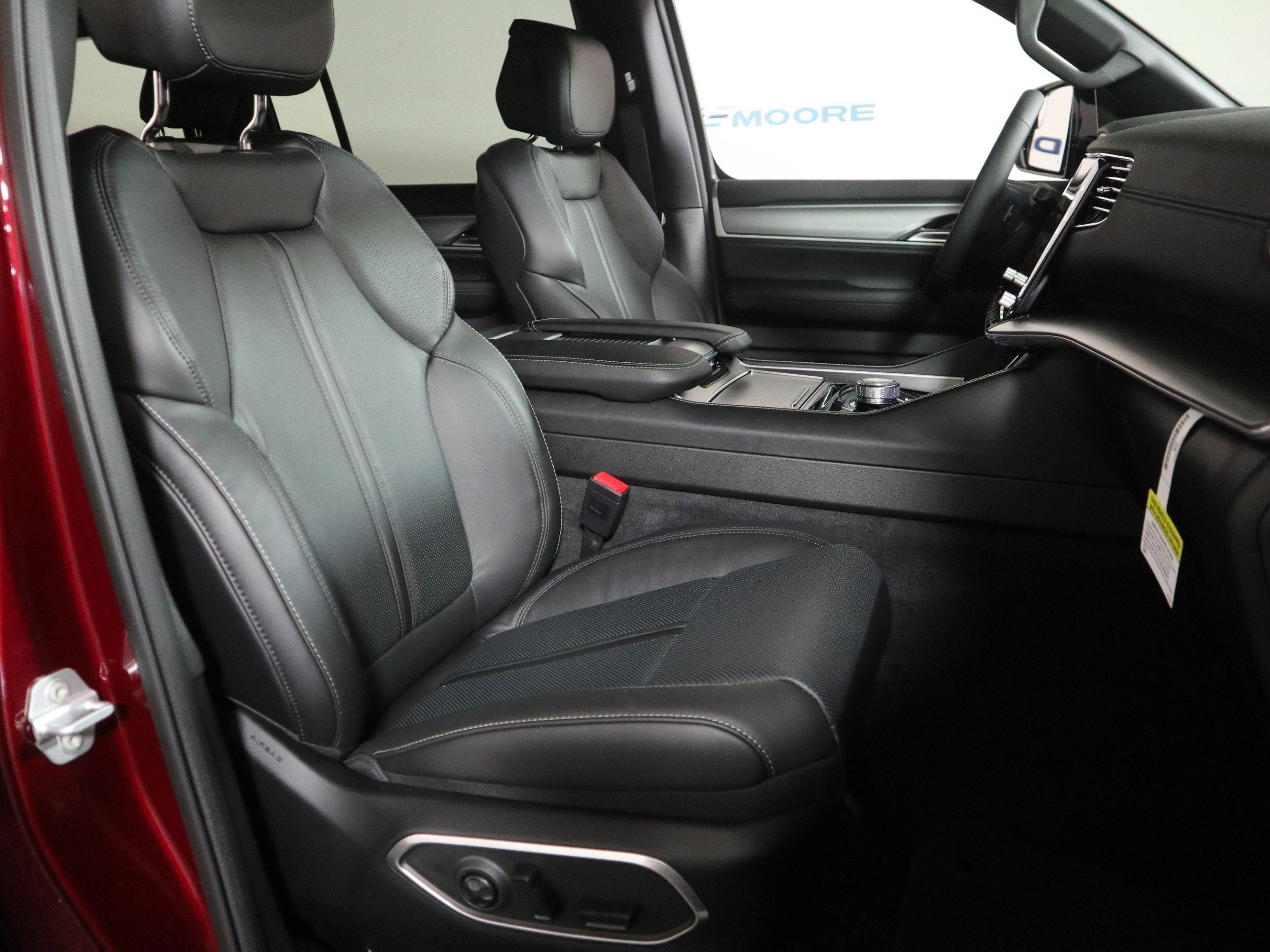 2026 Jeep Grand Wagoneer 4x4