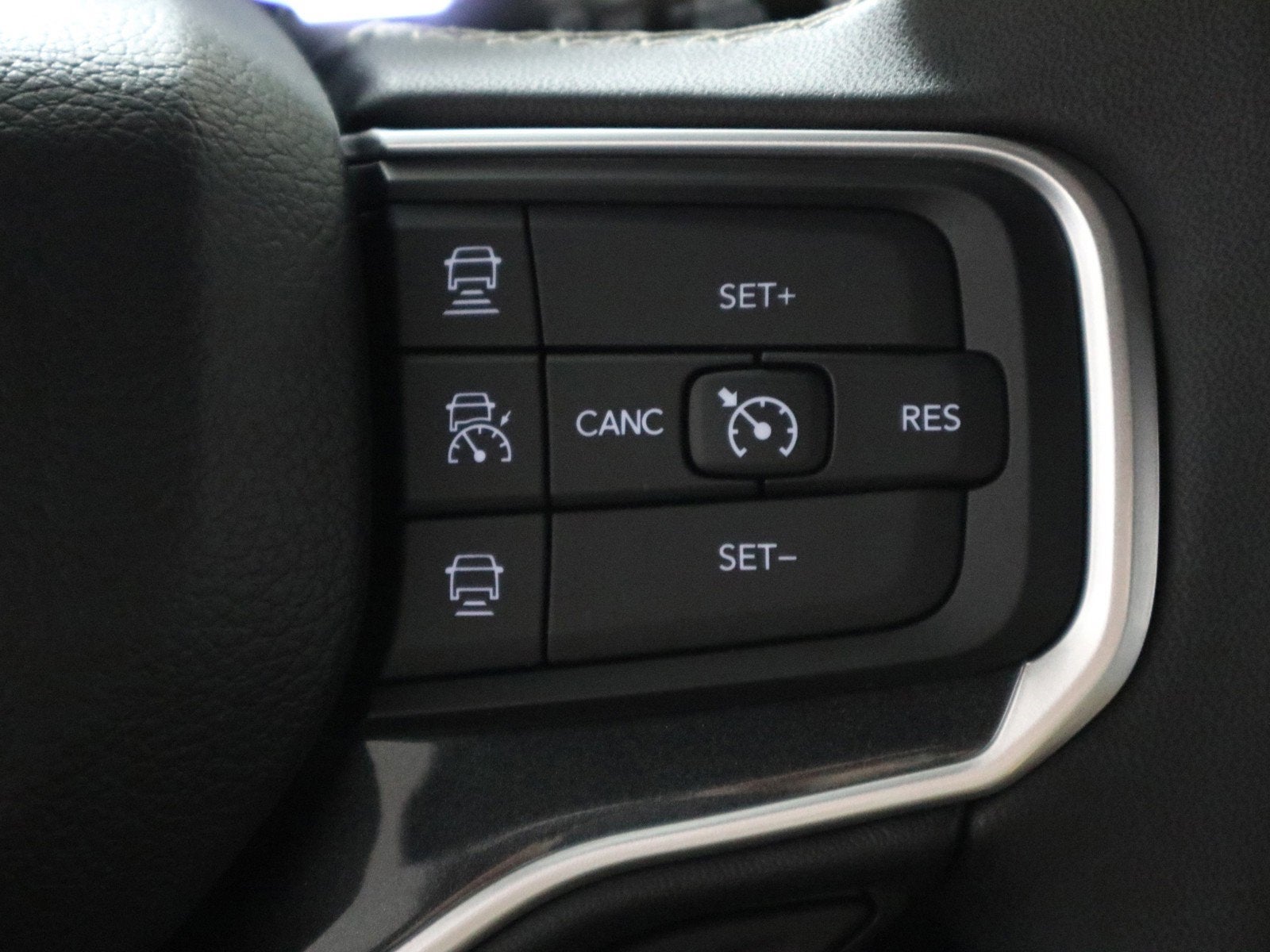 2024 Jeep Wagoneer Base 4x4