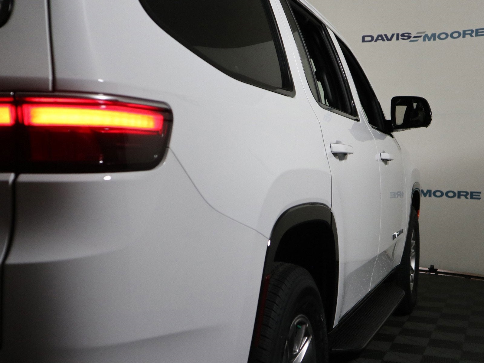 2024 Jeep Wagoneer Base 4x4