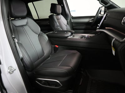 2027 Jeep Grand Wagoneer Upland 4x4