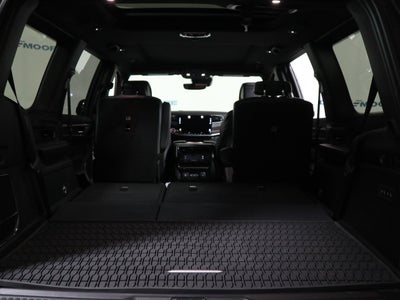 2027 Jeep Grand Wagoneer Upland 4x4