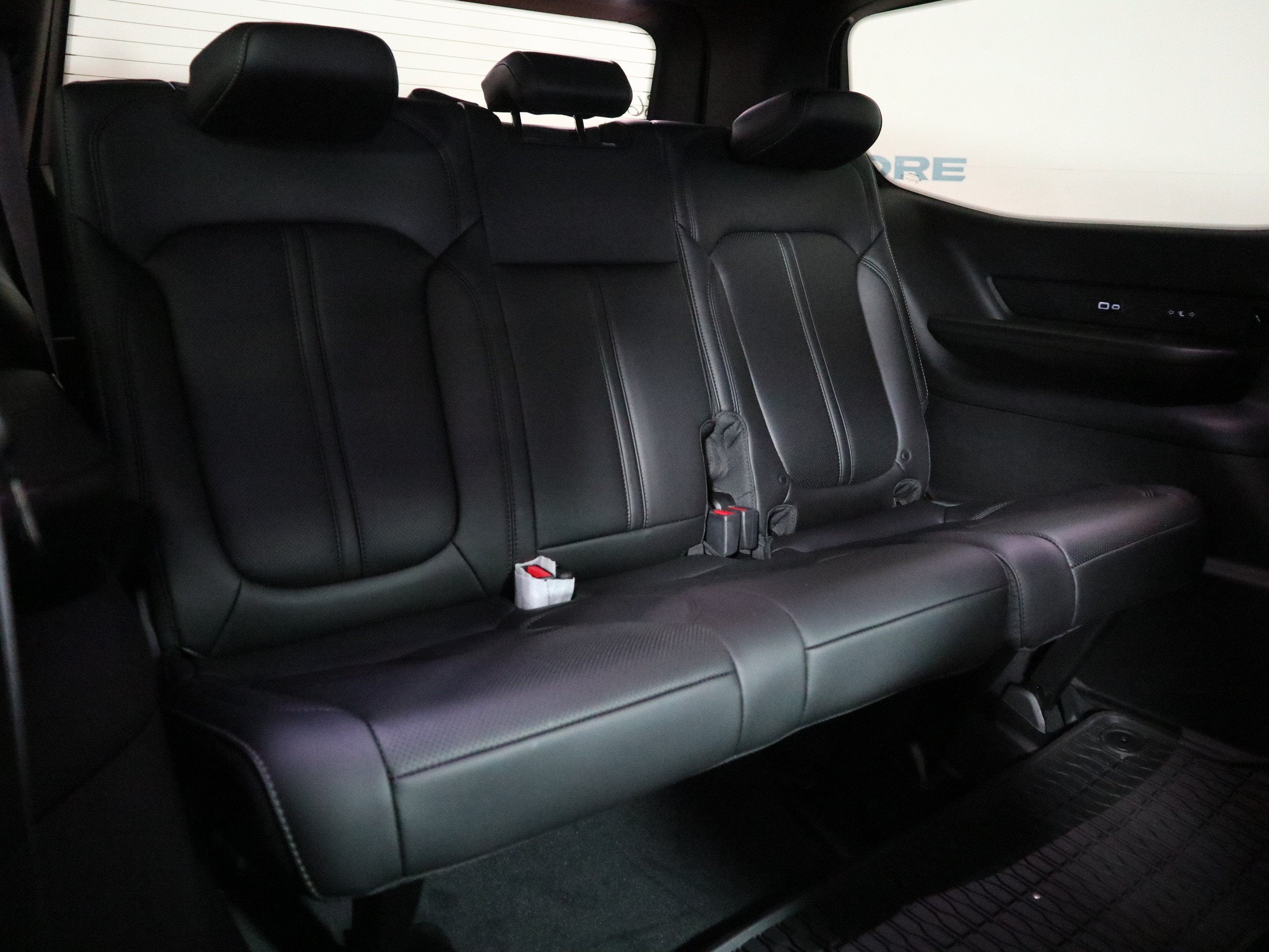 2026 Jeep Grand Wagoneer Upland 4x4