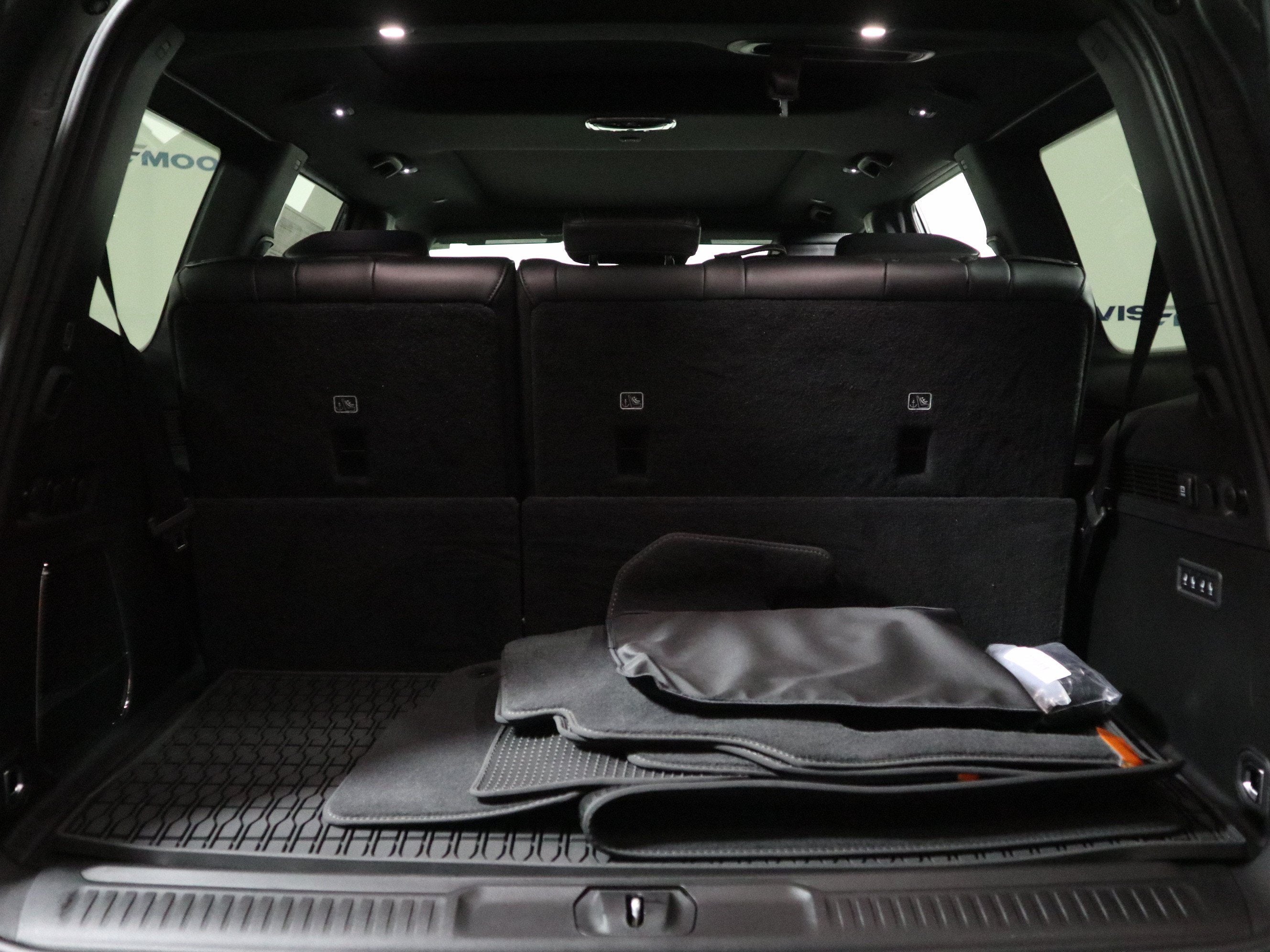 2026 Jeep Grand Wagoneer Upland 4x4