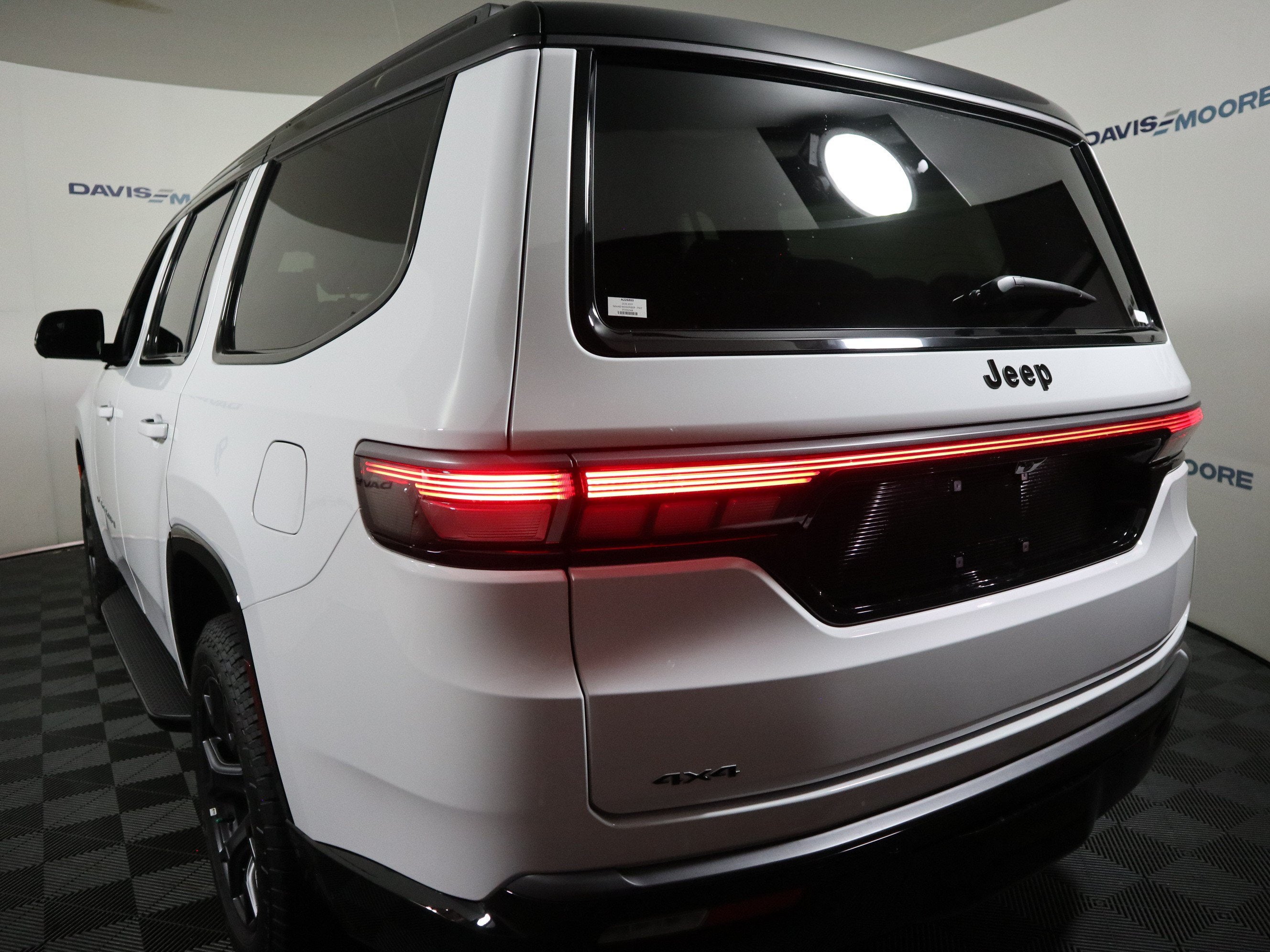 2026 Jeep Grand Wagoneer Upland 4x4