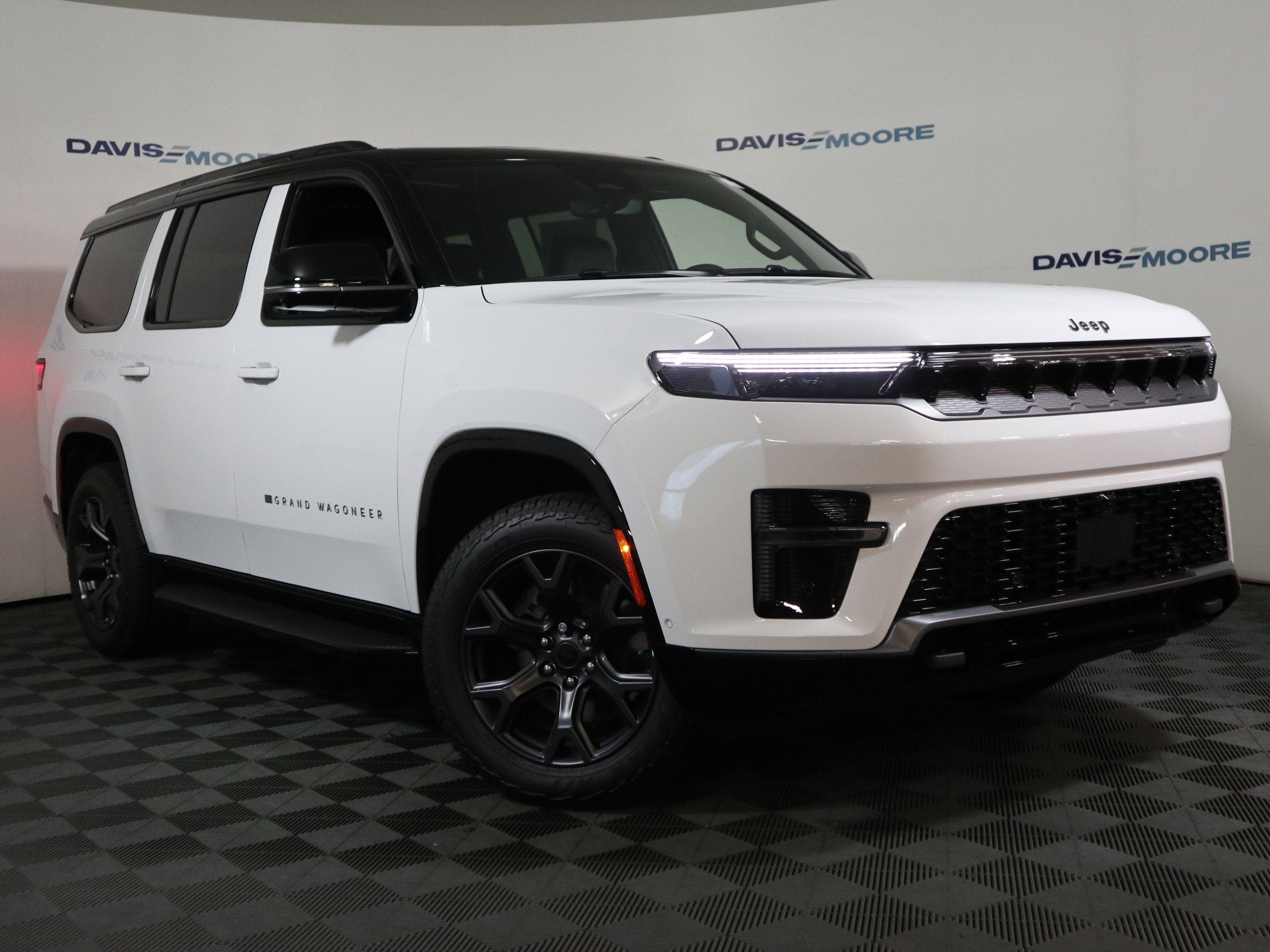 2026 Jeep Grand Wagoneer Upland 4x4