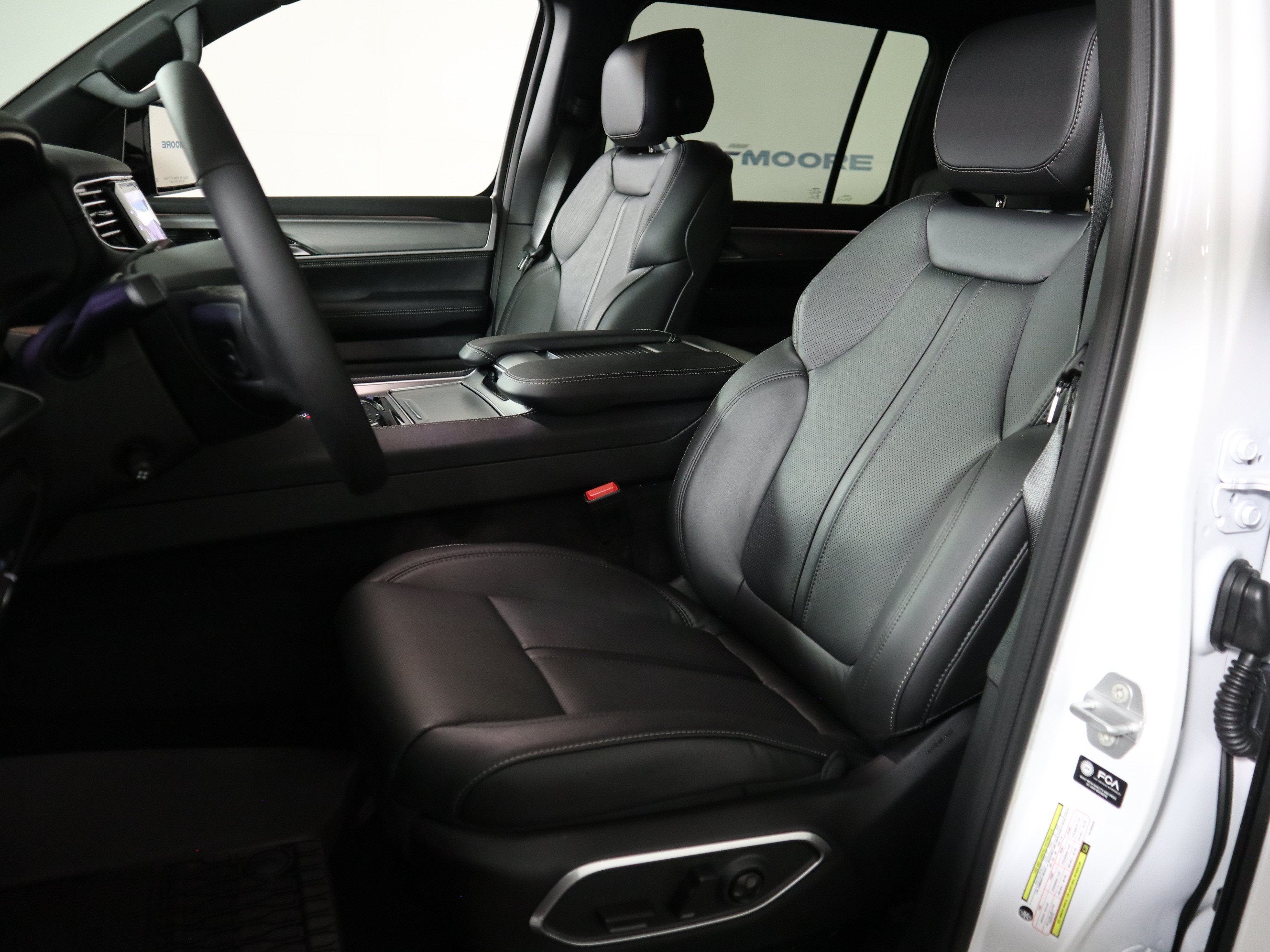 2026 Jeep Grand Wagoneer Upland 4x4