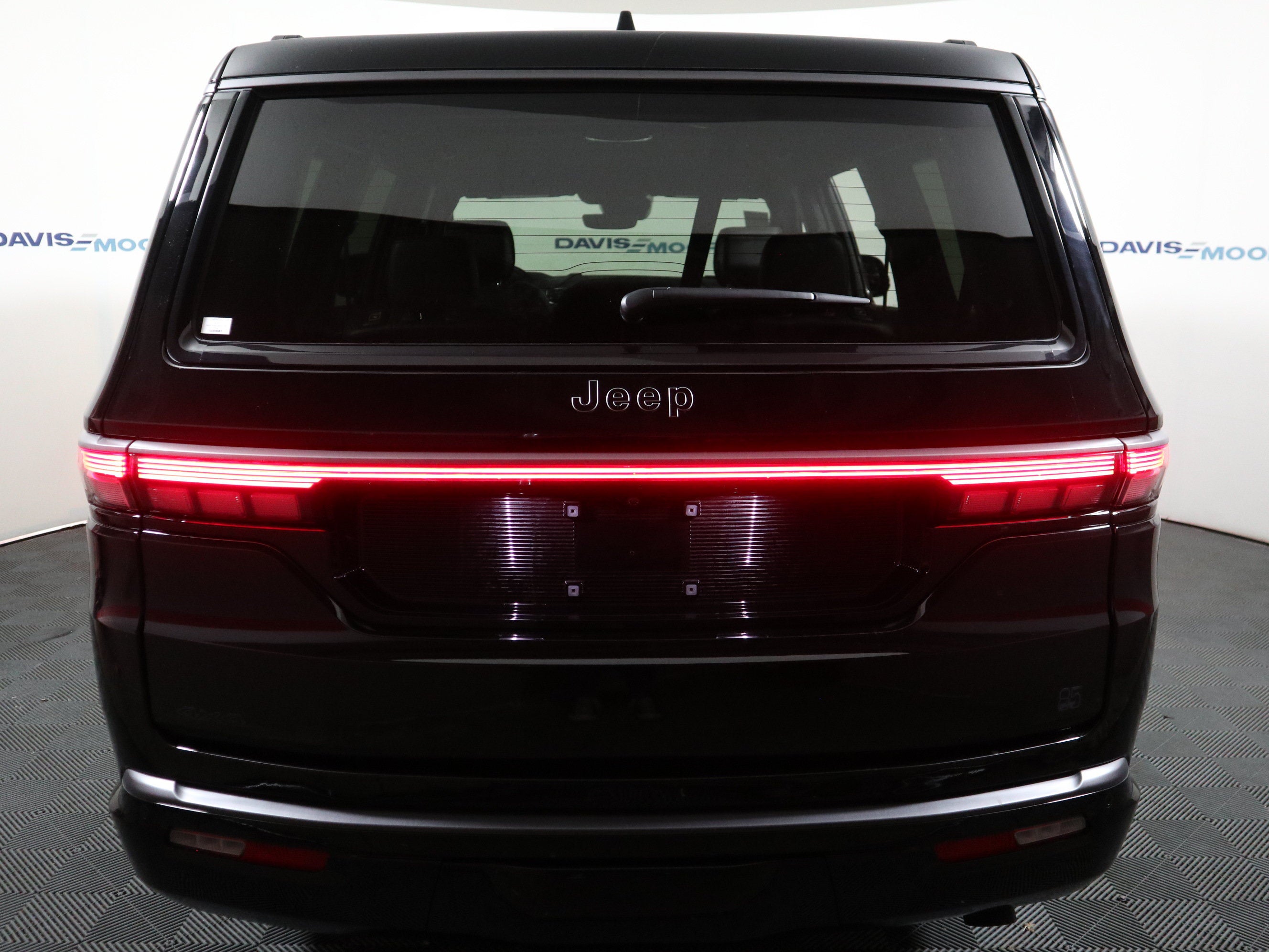 2026 Jeep Grand Wagoneer 85th Anniversary 4x4