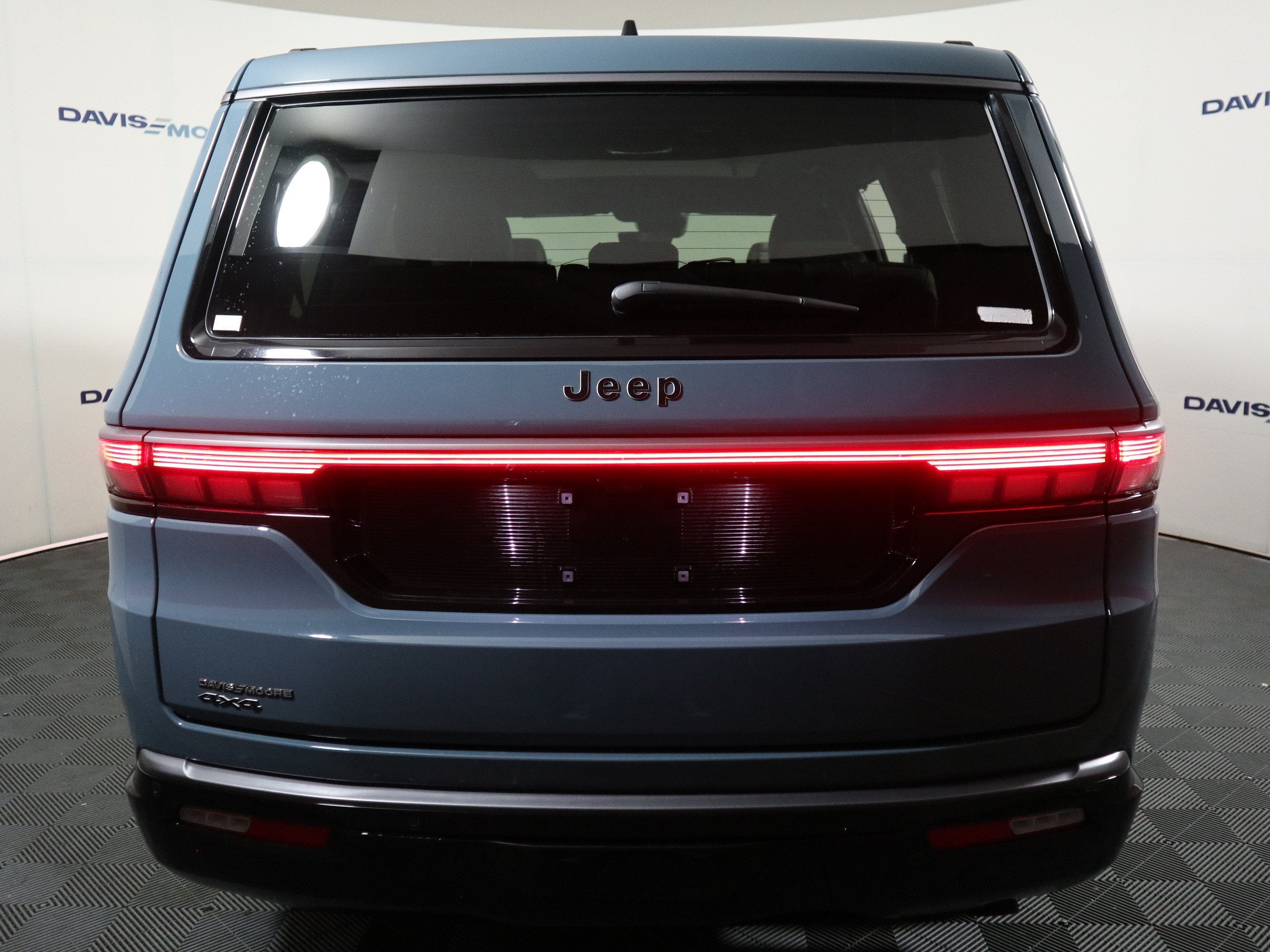 2026 Jeep Grand Wagoneer Limited Reserve 4x4