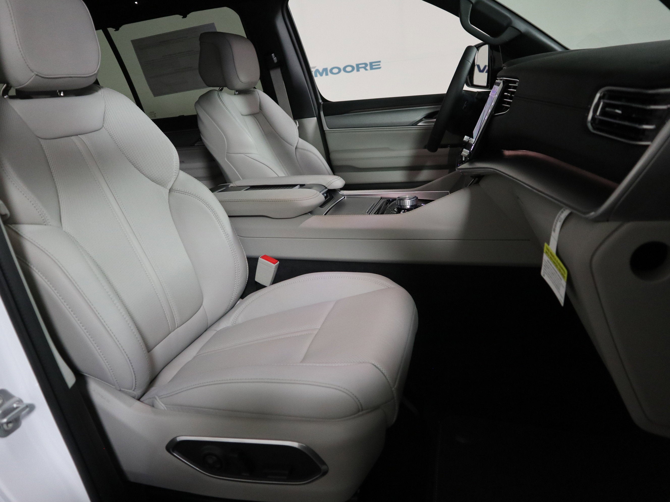 2026 Jeep Grand Wagoneer Limited Altitude 4x4