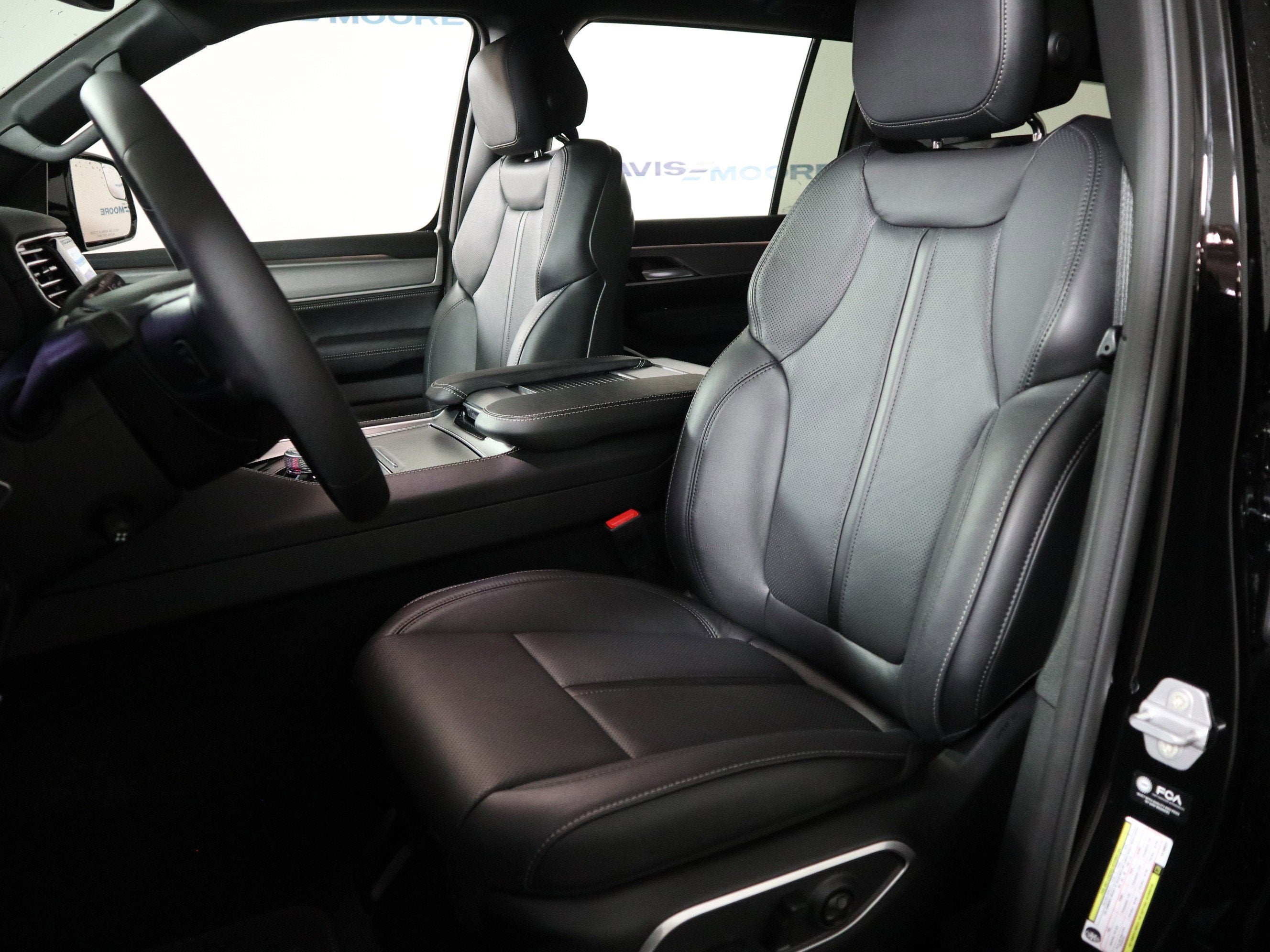 2026 Jeep Grand Wagoneer Limited Altitude 4x4