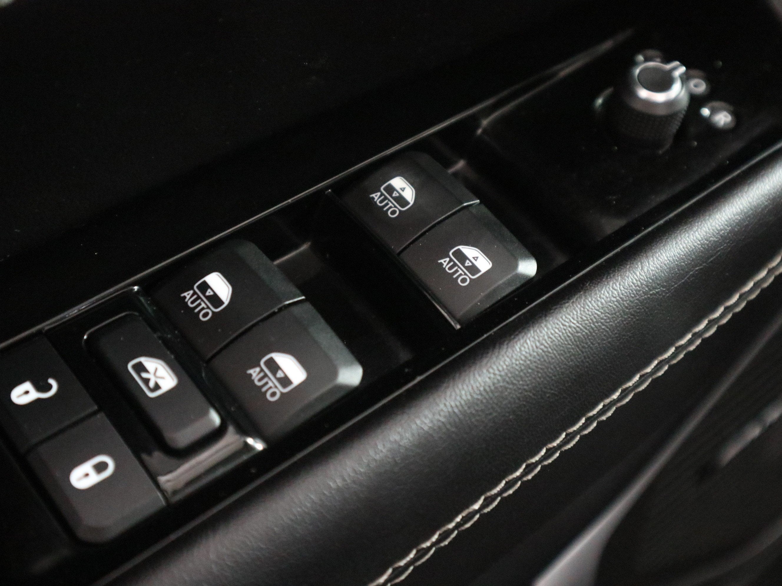 2022 Jeep Wagoneer Series II Carbide 4x4