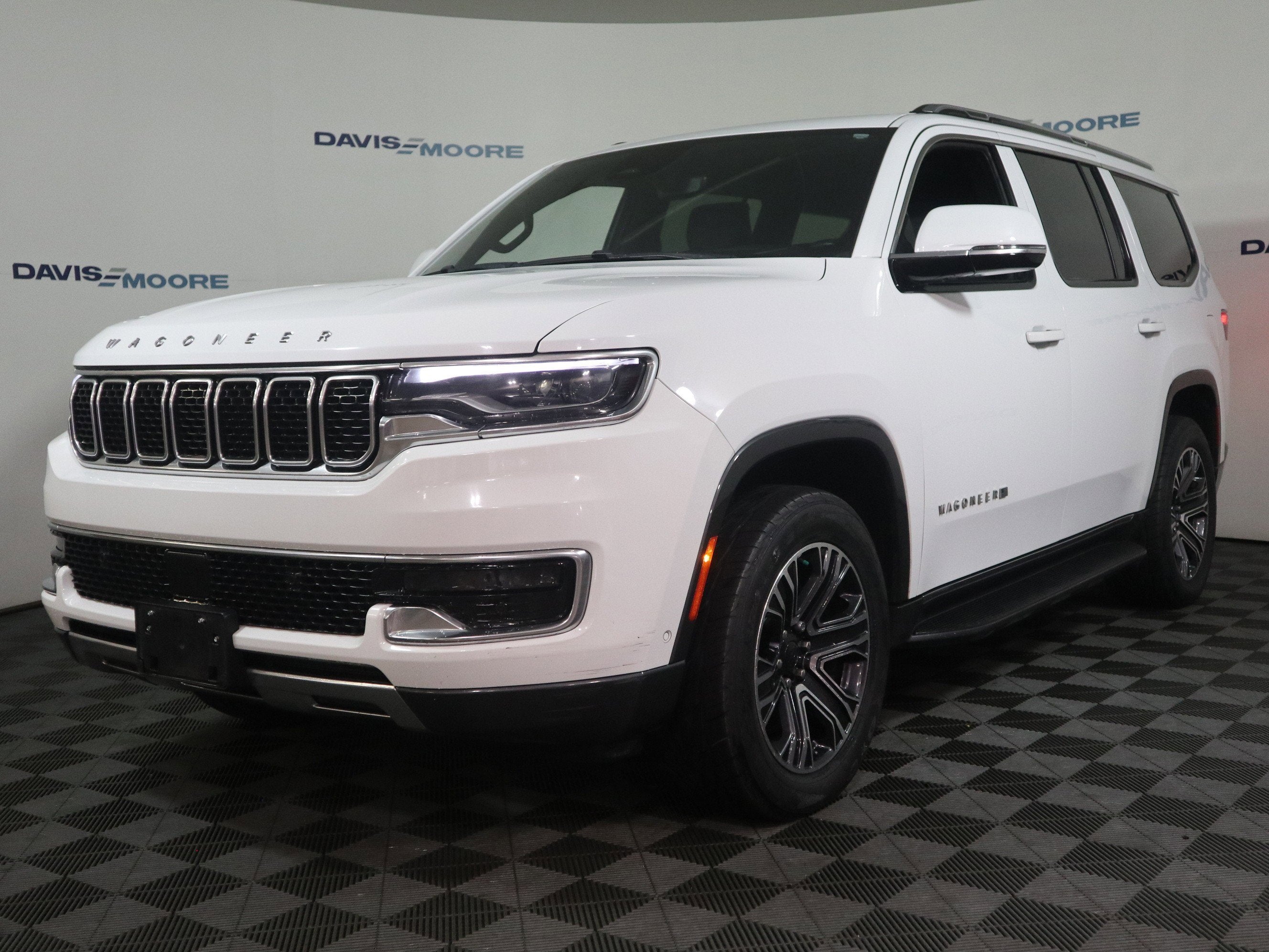 2022 Jeep Wagoneer Series III 4x4