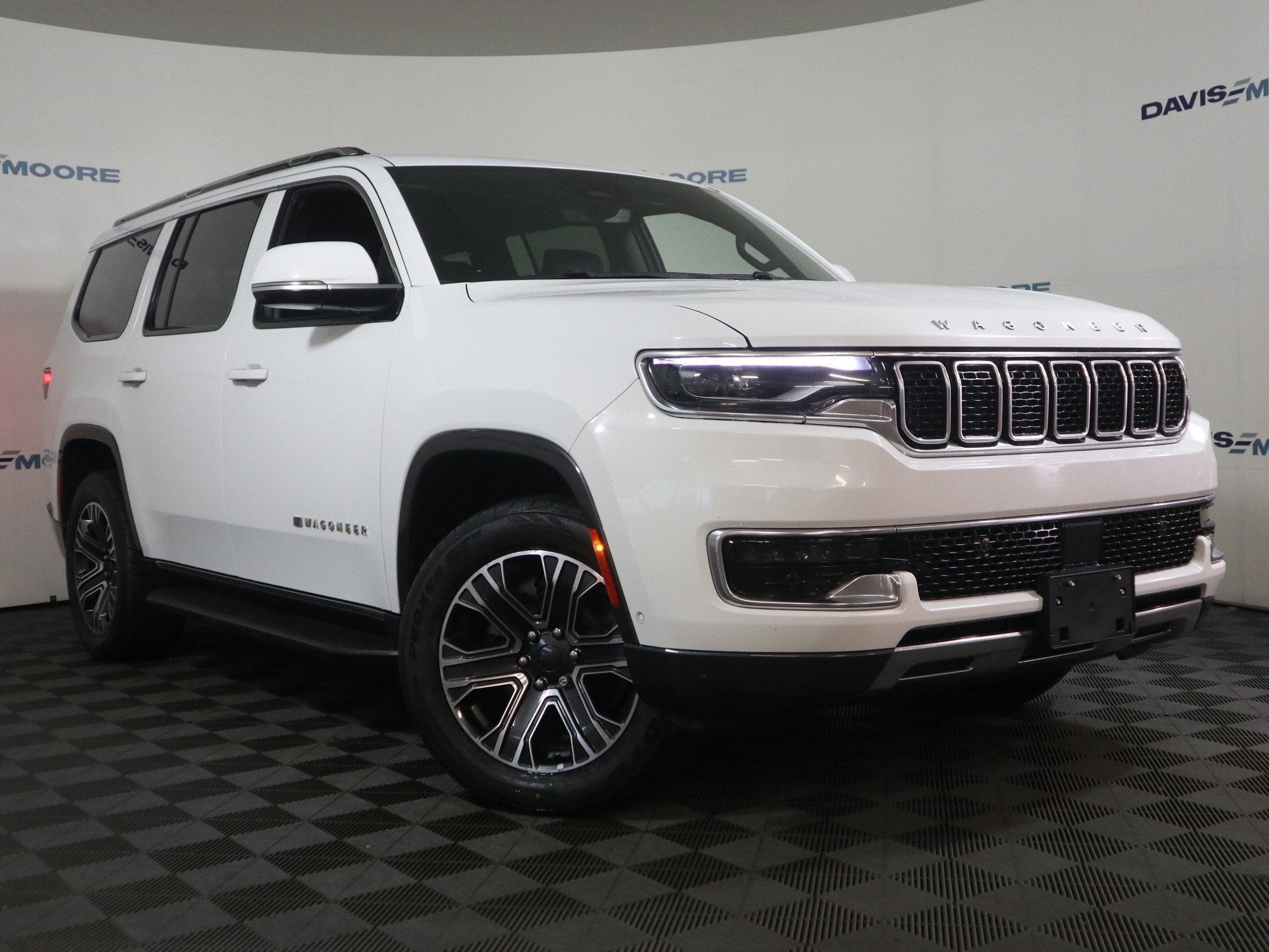 2022 Jeep Wagoneer Series III 4x4