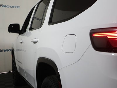 2026 Jeep Grand Wagoneer Summit Obsidian 4x4