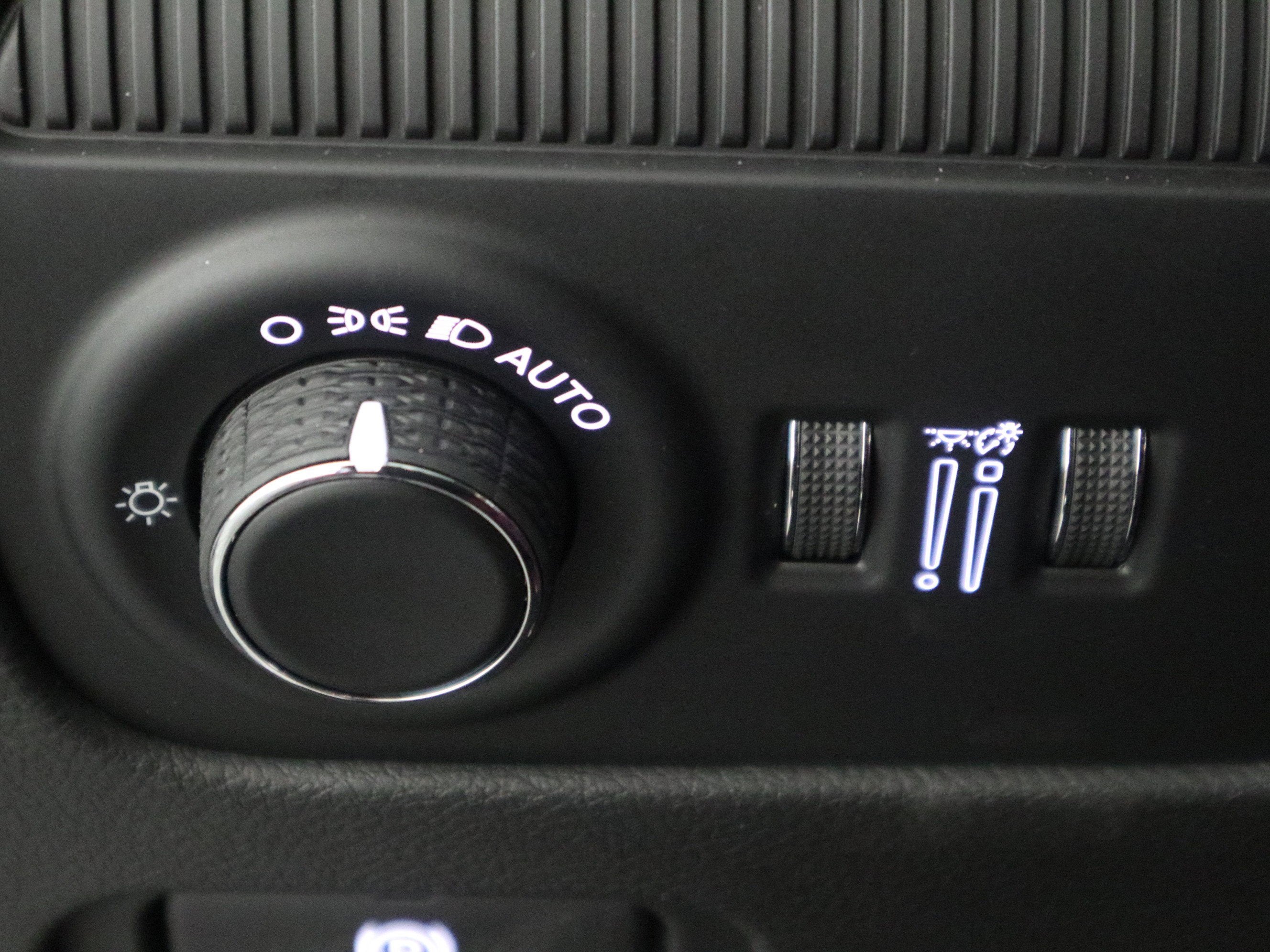 2026 Jeep Grand Wagoneer Summit Obsidian 4x4