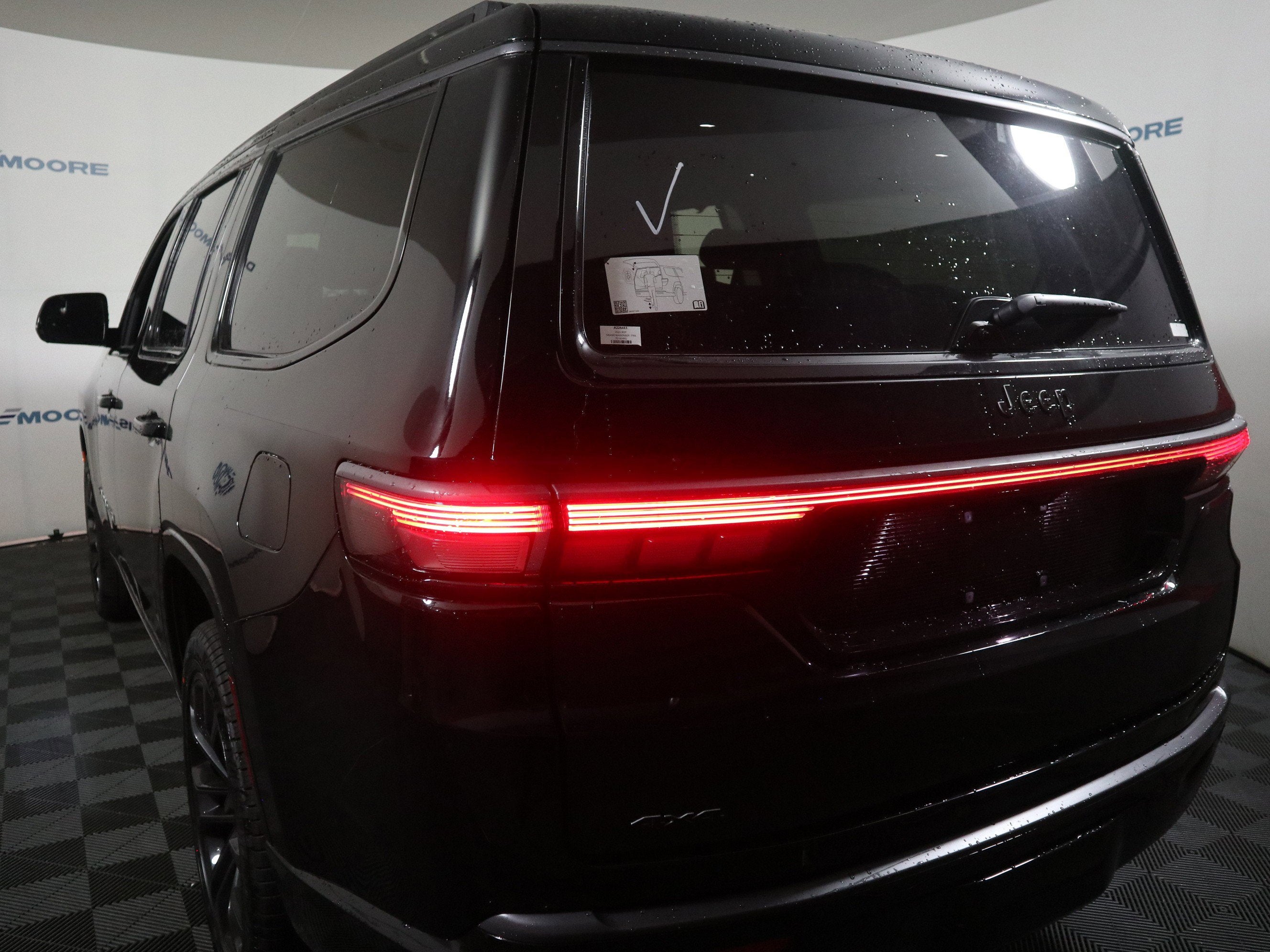 2026 Jeep Grand Wagoneer Summit Obsidian 4x4