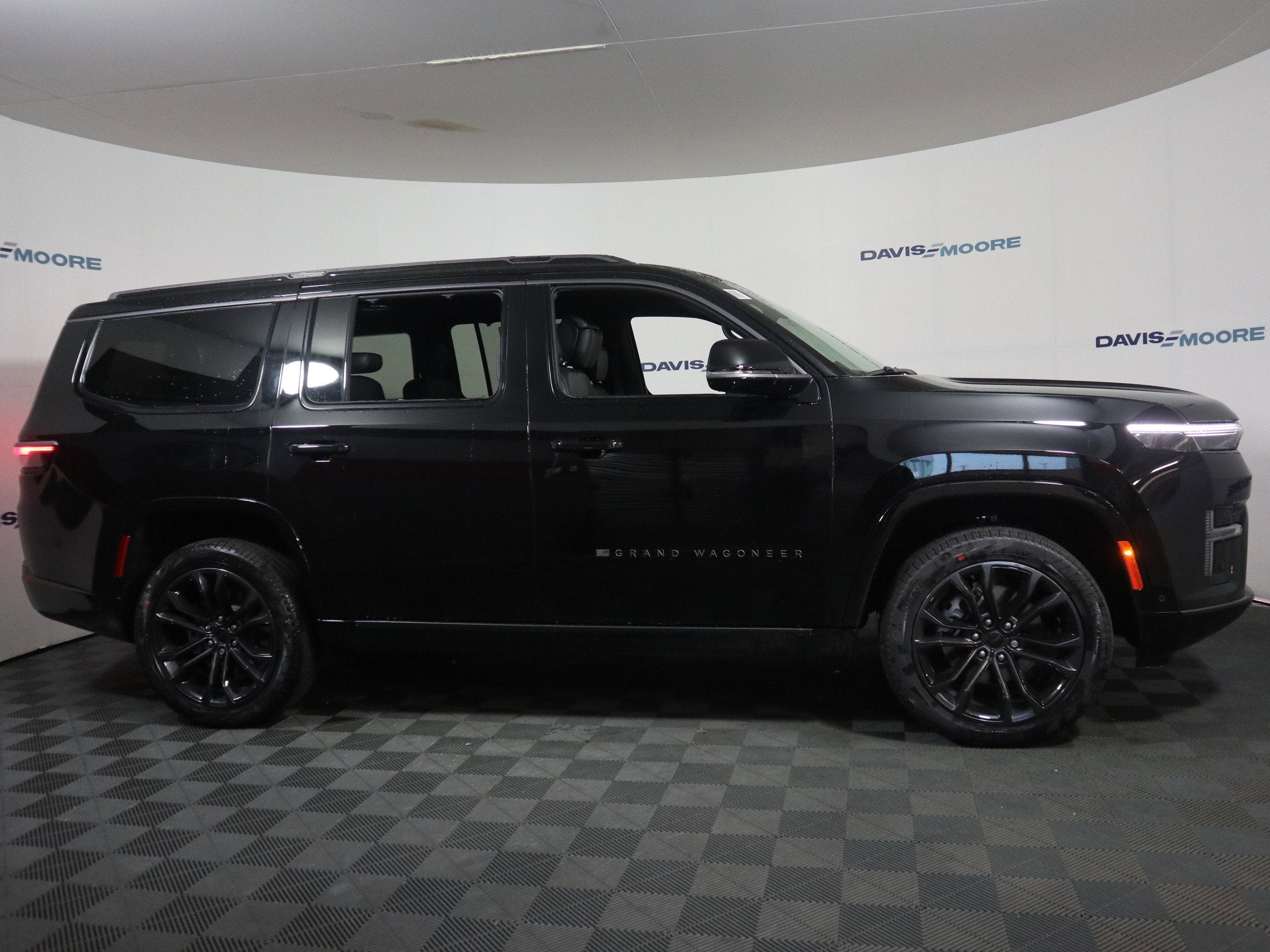 2026 Jeep Grand Wagoneer Summit Obsidian 4x4
