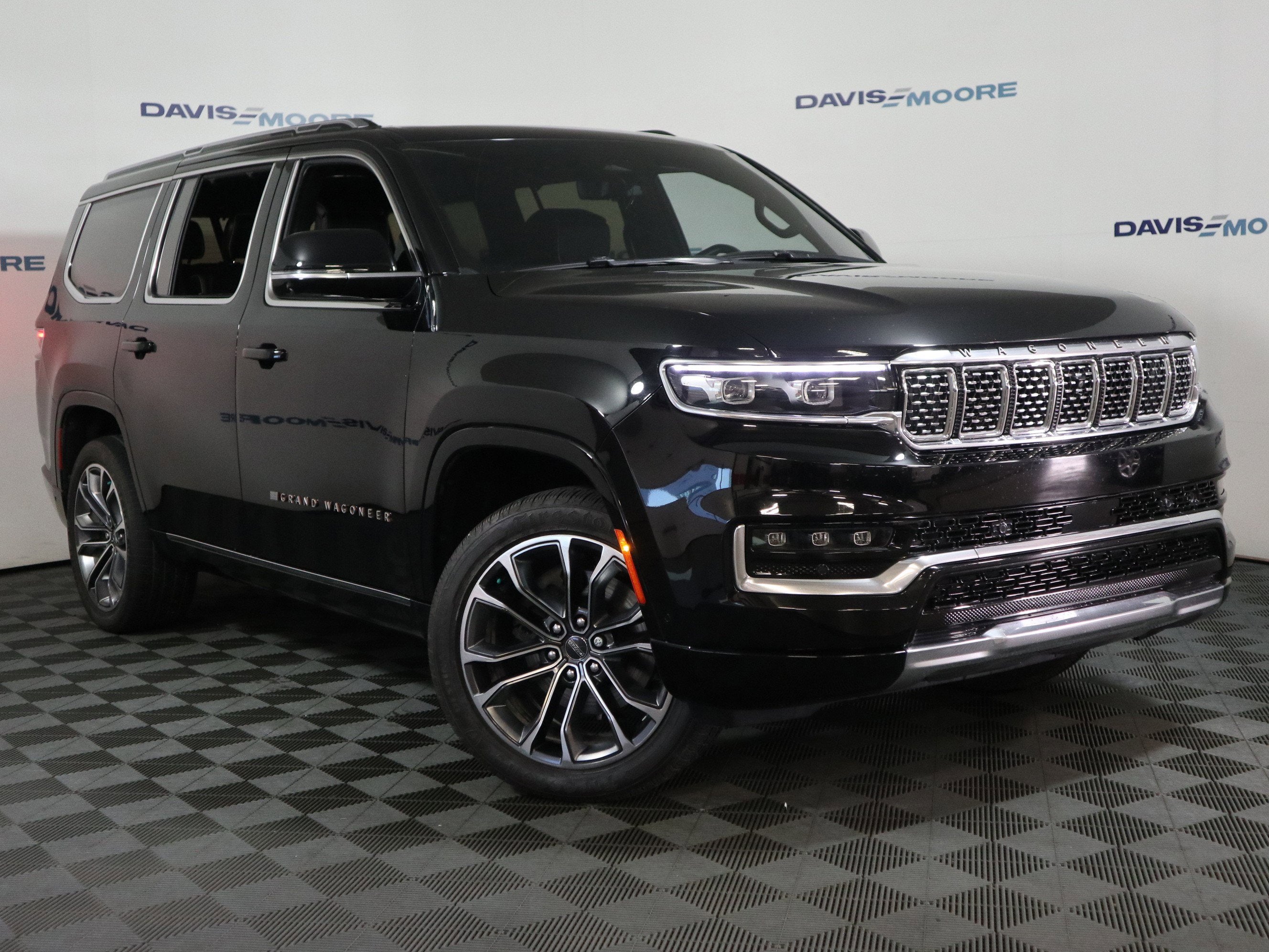 2023 Jeep Grand Wagoneer Series III 4x4
