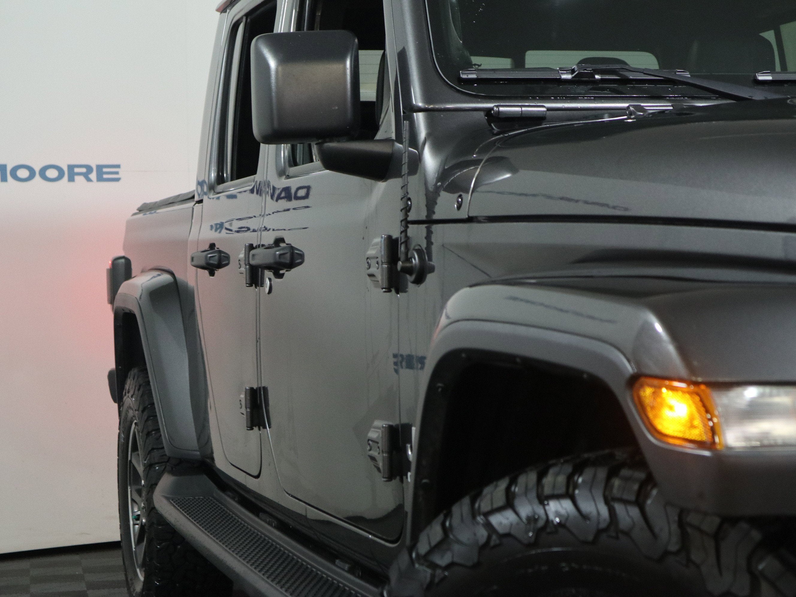 2021 Jeep Gladiator Overland 4x4