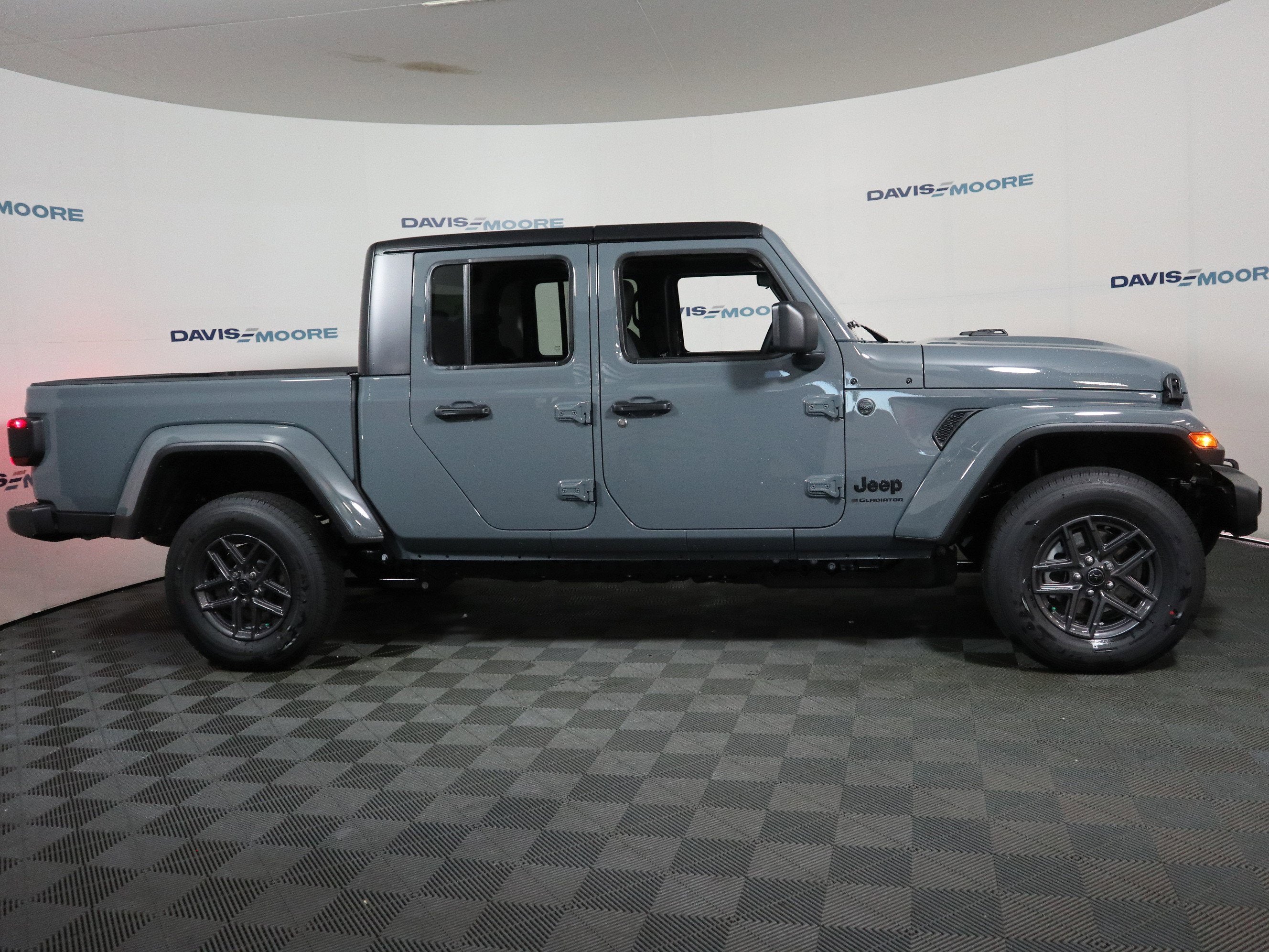 2026 Jeep Gladiator Sport S 4x4