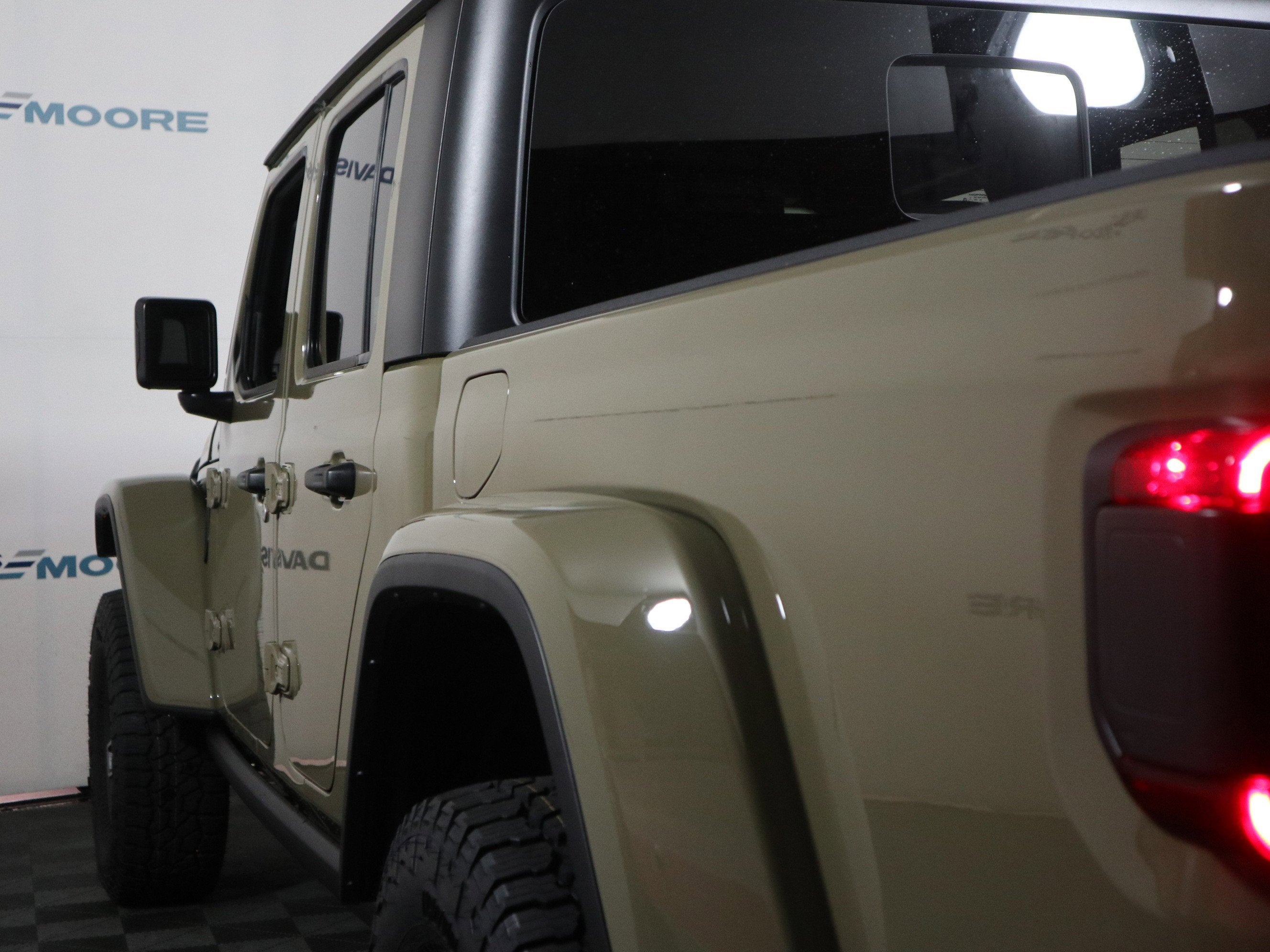 2026 Jeep Gladiator Mojave 4x4