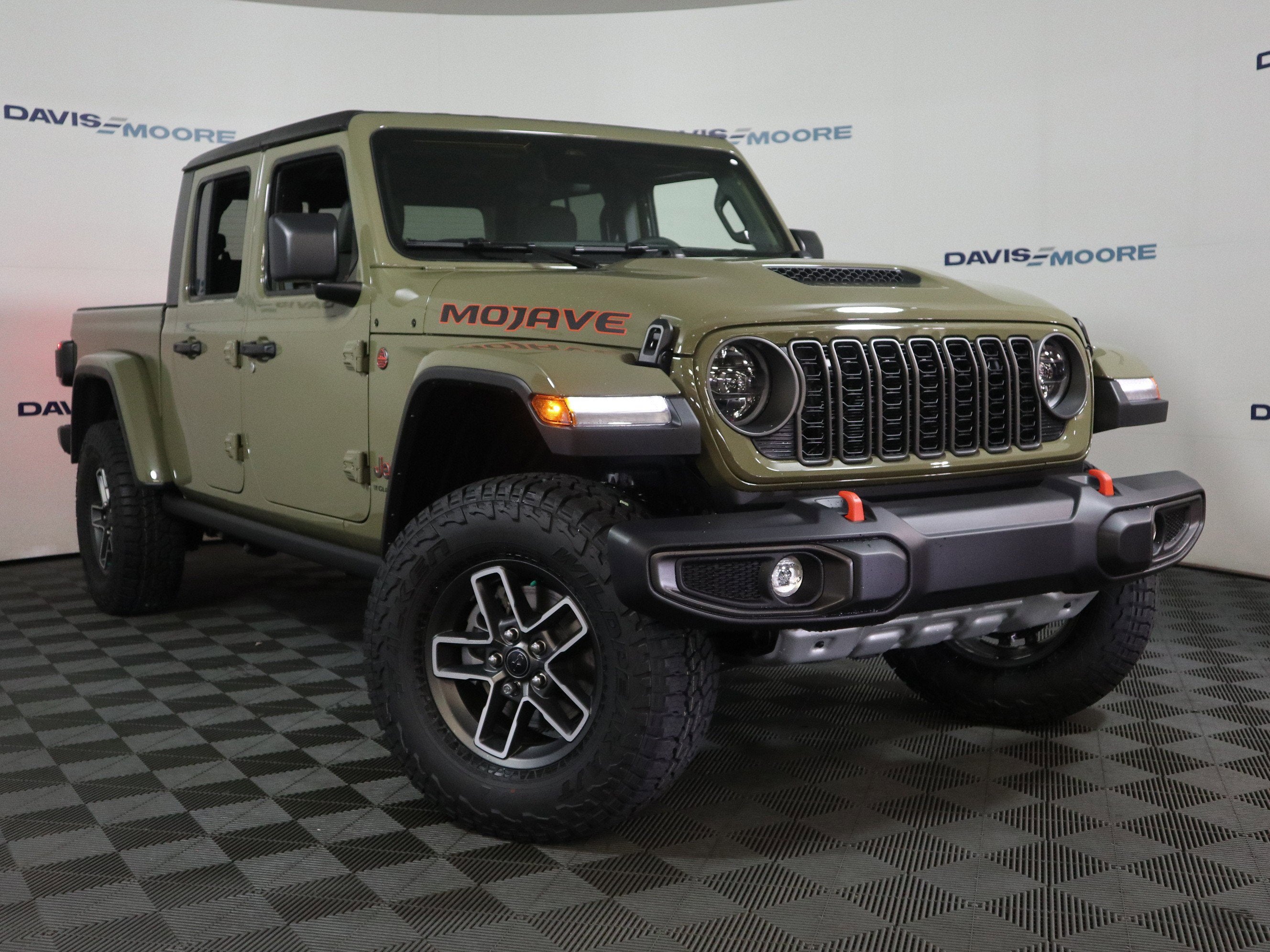 2026 Jeep Gladiator Mojave 4x4