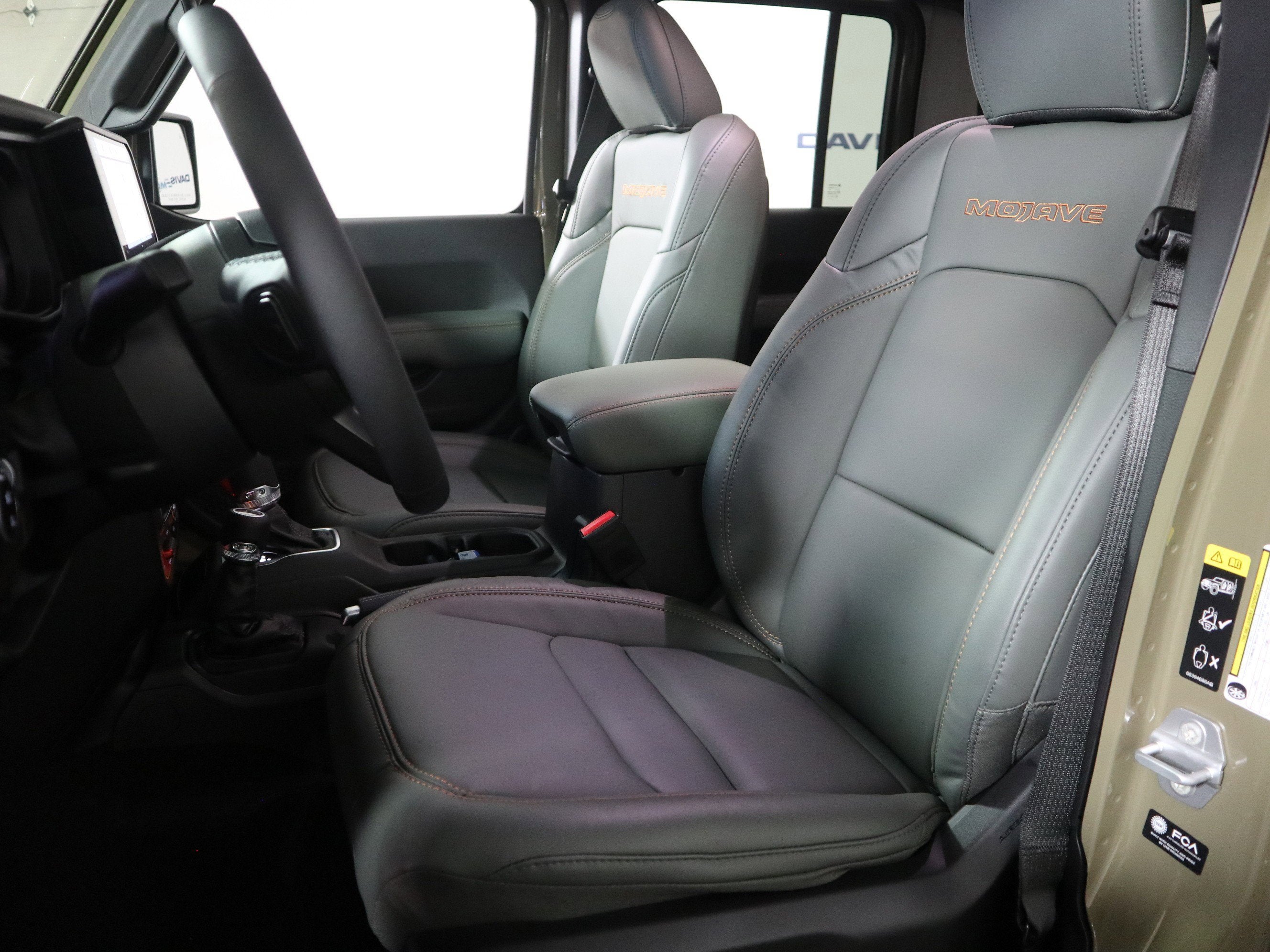 2026 Jeep Gladiator Mojave 4x4