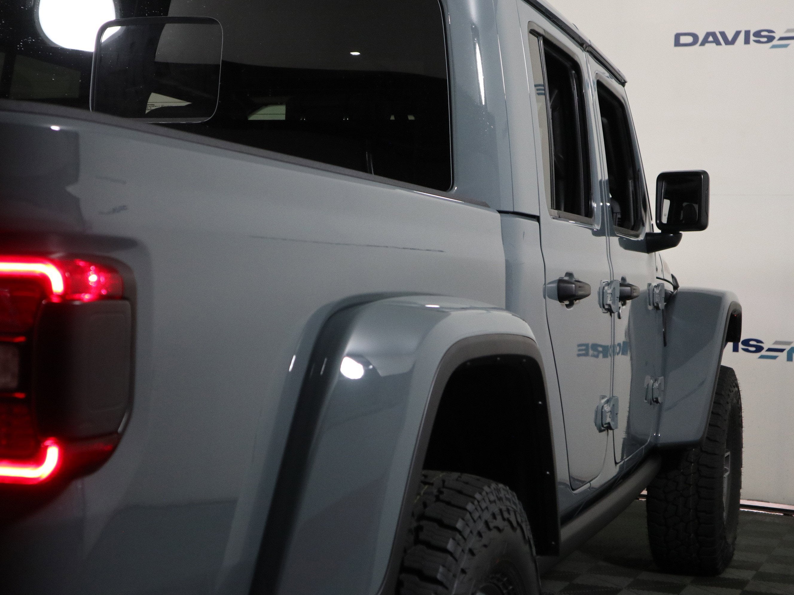 2026 Jeep Gladiator Mojave X 4x4