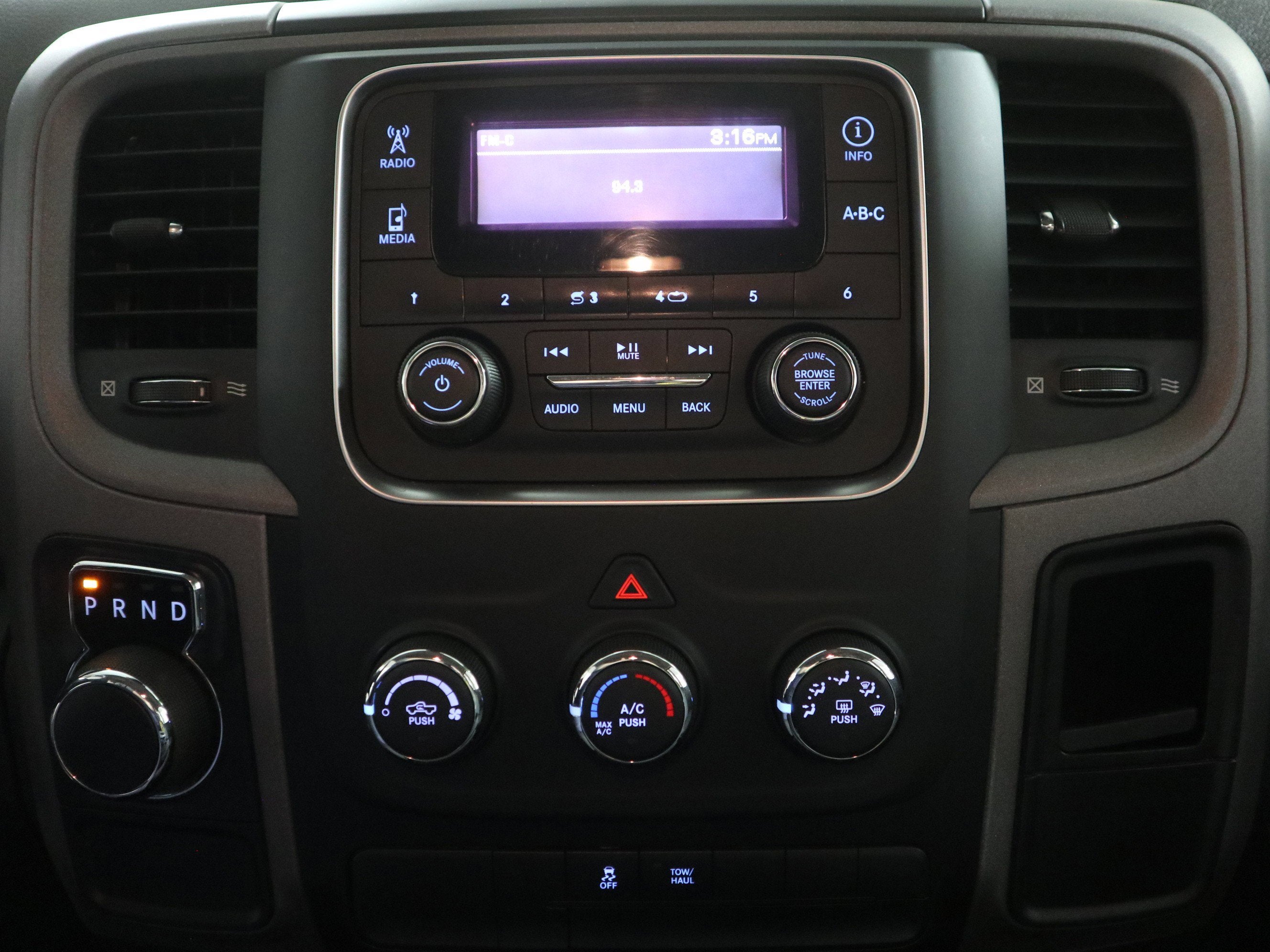 2017 RAM 1500 Express Crew Cab