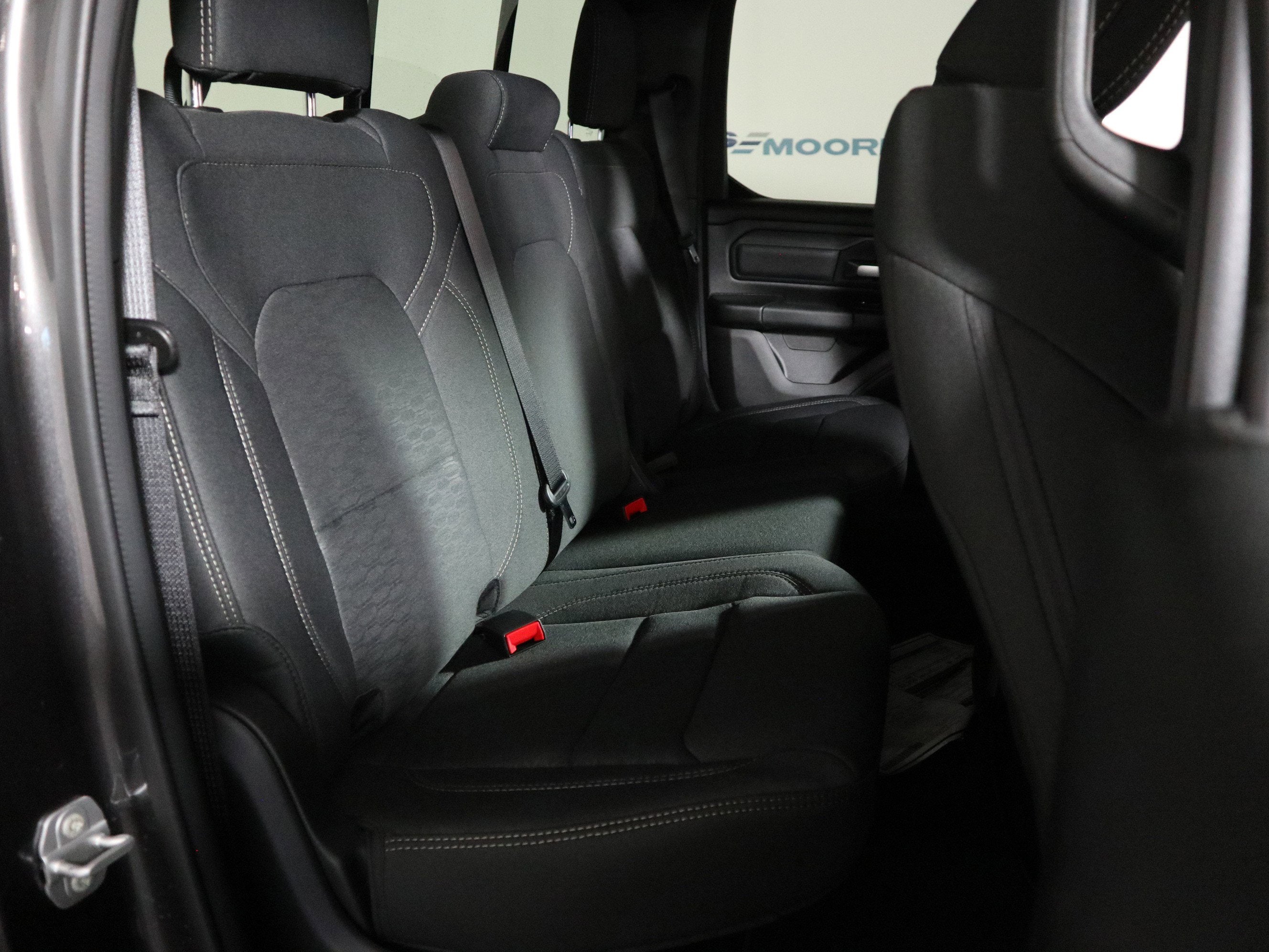 2026 RAM 1500 Express Quad Cab 4x4
