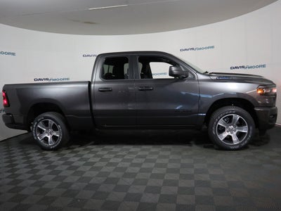 2026 RAM 1500 Express Quad Cab 4x4